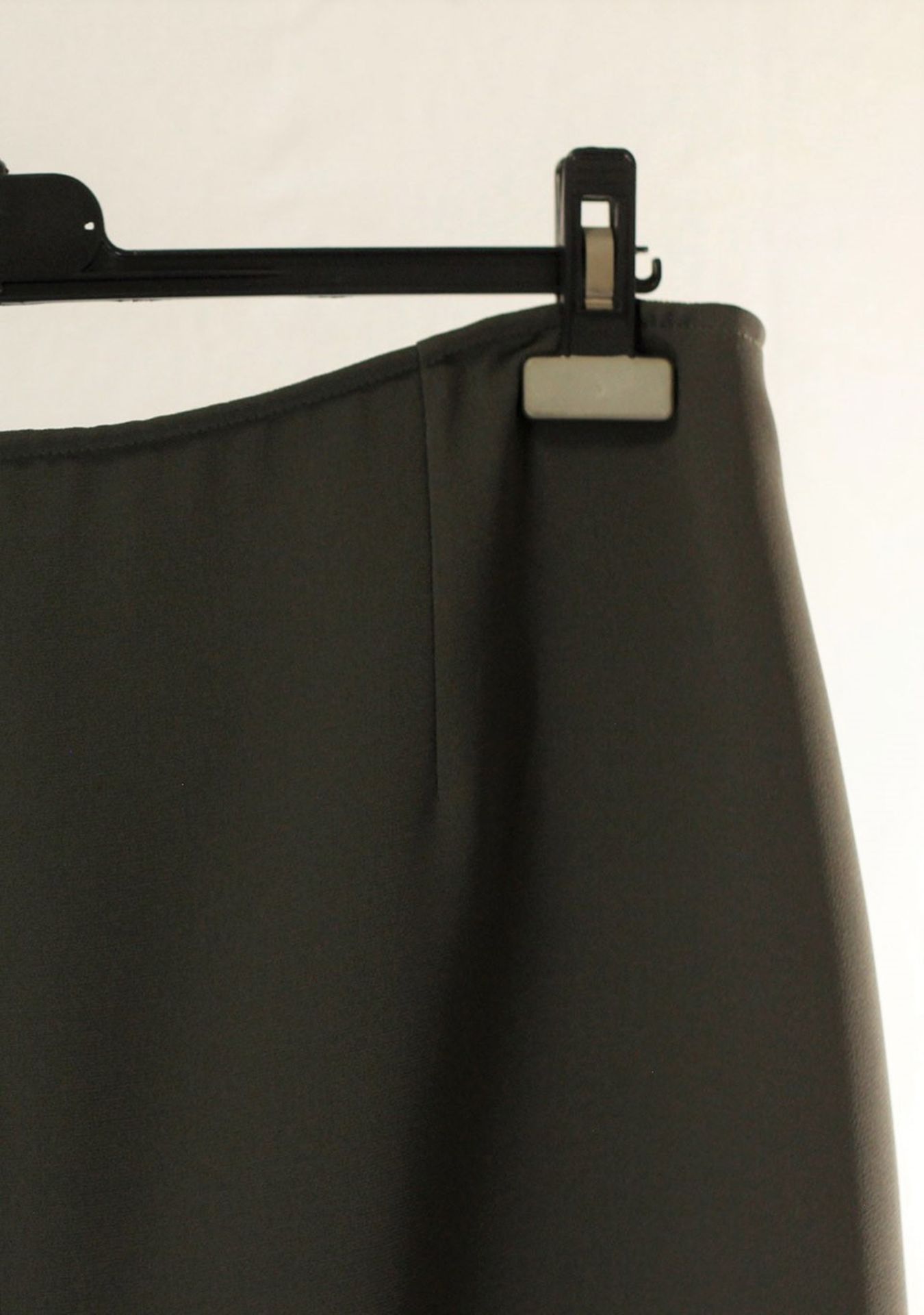 1 x Anne Belin Green Skirt - From A High End Clothing Boutique In The Netherlands - Image 3 of 8