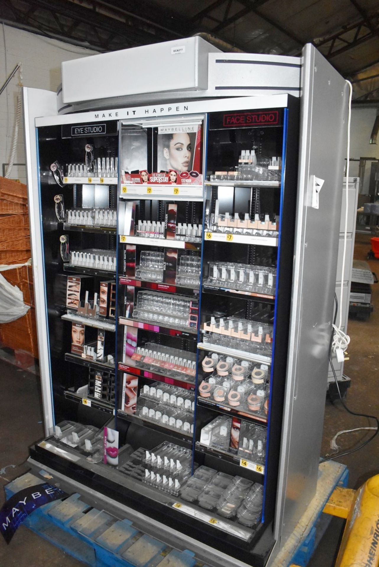 1 x Large Freestanding Make Up & Beauty Illuminated Retail Display Unit - Make it Happen Eye and - Image 7 of 15