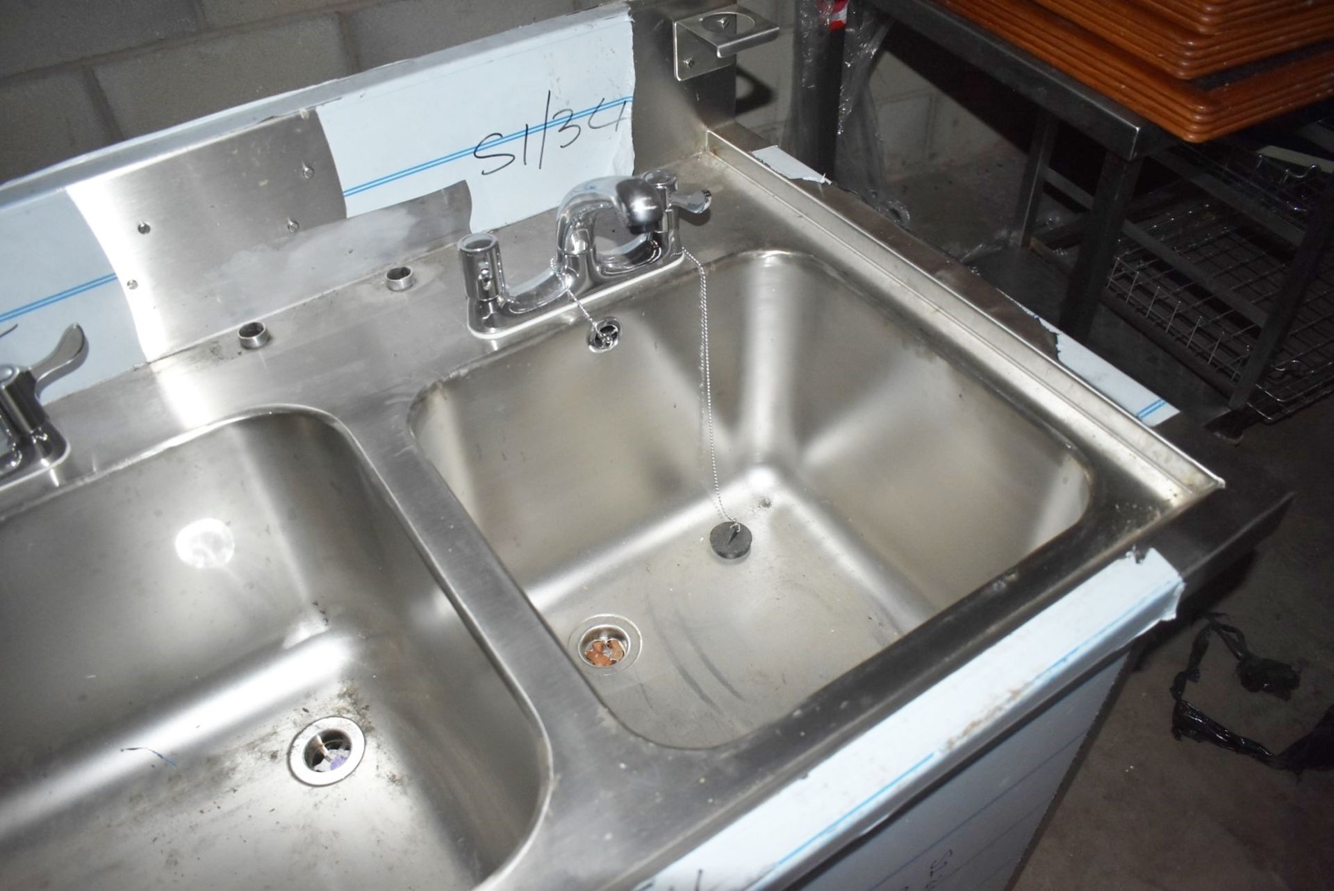 1 x Stainless Steel Wash Station Cabinet With Two Large Sink Bowls, Mixer Tap and Overhead Drying - Image 5 of 12