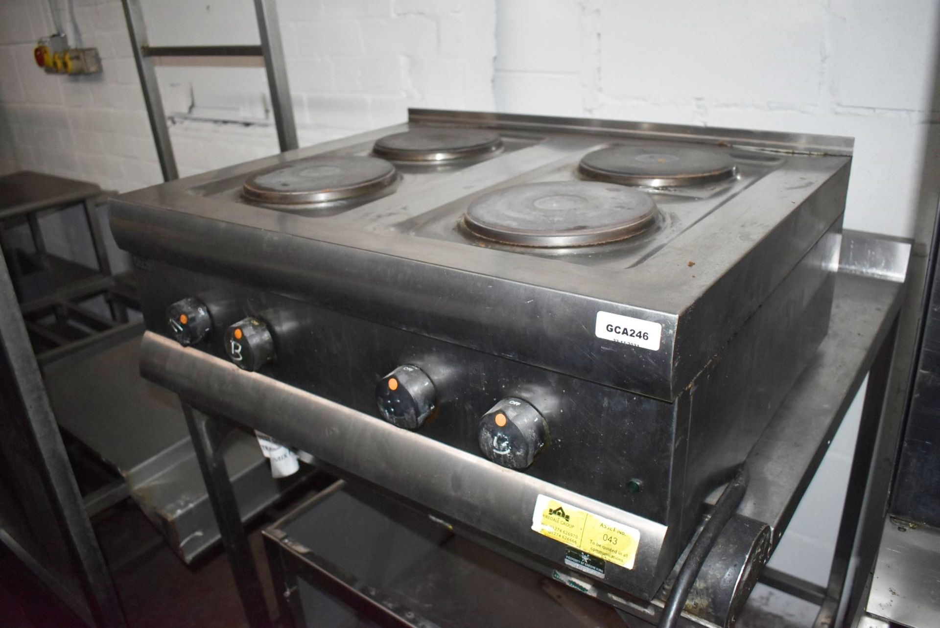 1 x Lincat Silverlink 600 Electric Boiling Top - Model HT7 - 75cm Width - RRP £600 - Removed From - Image 4 of 5