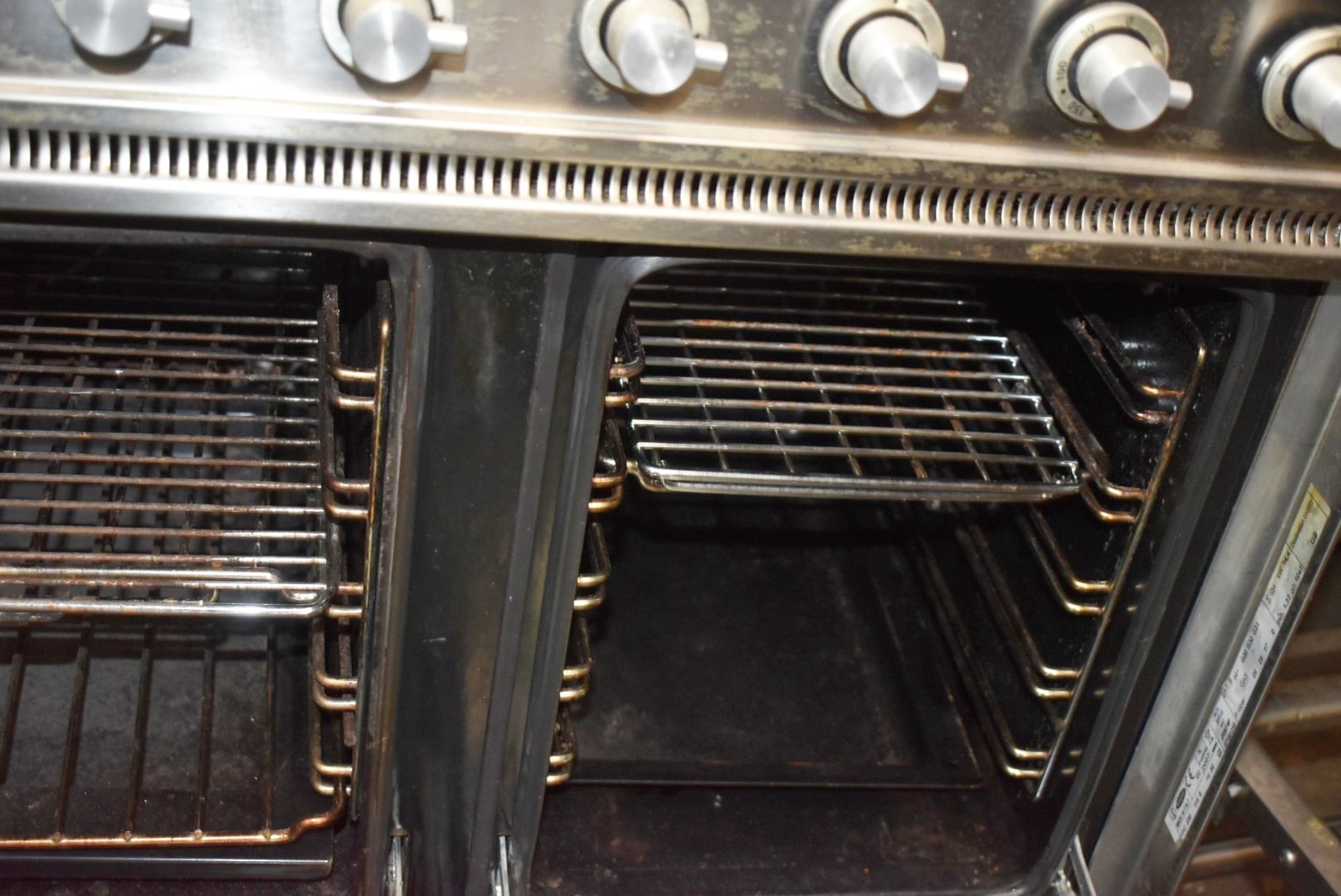 1 x Britainia 90cm Gas Range Cooker With Stainless Steel Finish and Accessories - Requires Attention - Image 9 of 10