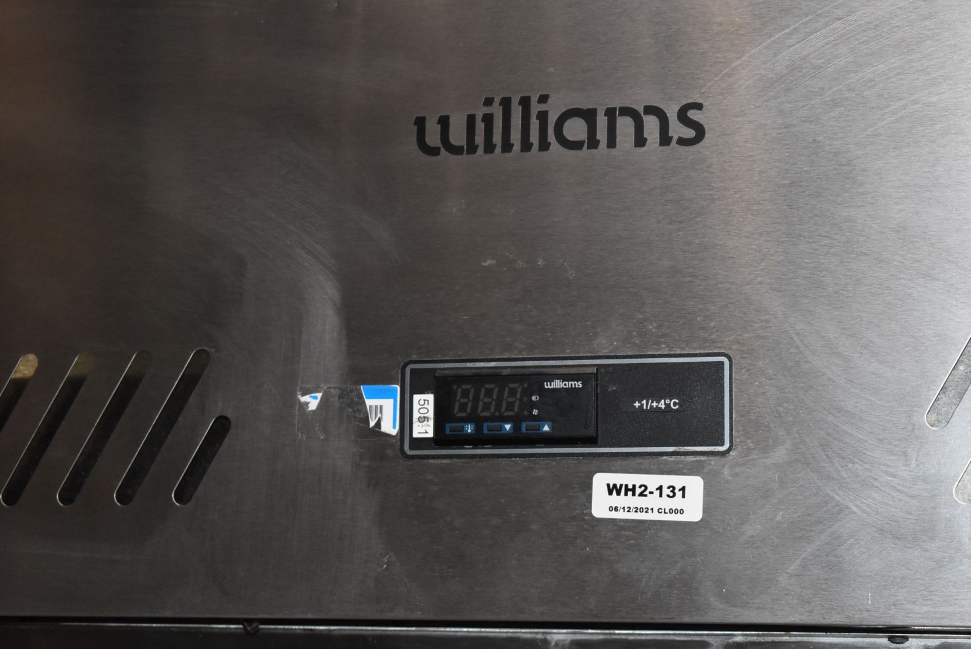 1 x Williams Upright Double Door Refrigerator With Stainless Steel Exterior - Model HS2SA - Recently - Image 9 of 20