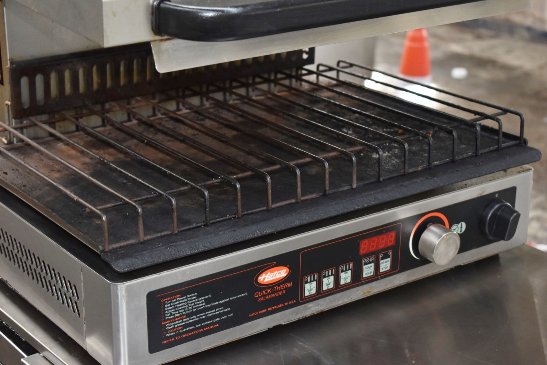 1 x Hatco Quick Therm Rise and Fall Salamander Grill - Model QTS00003  - 3 Phase - Recently - Image 4 of 9