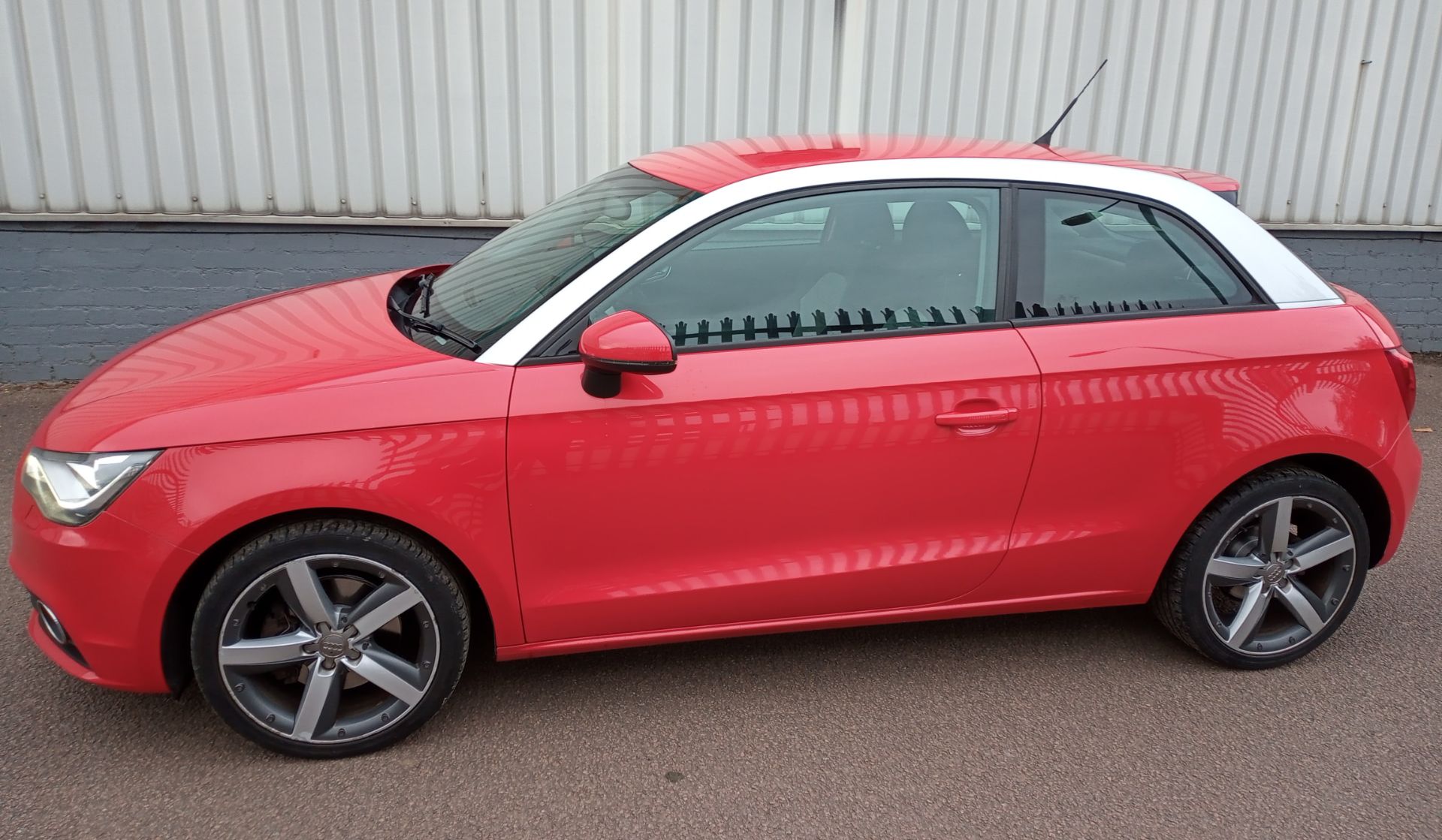 2010 Audi A1 Sport Tfsi 1.4 Petrol Hatchback - CL505 - NO VAT ON THE HAMMER - Loca - Image 11 of 16