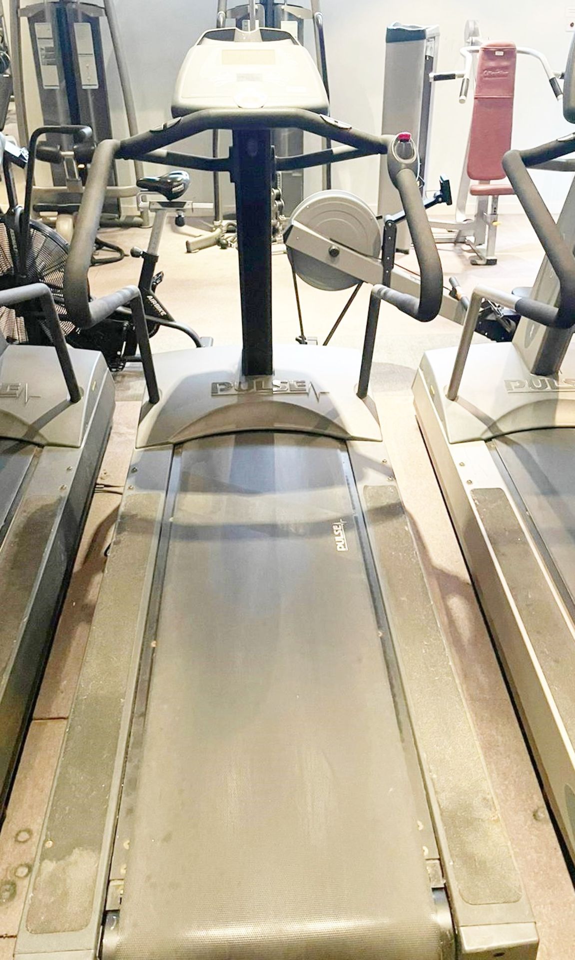 1 x Pulse Ascent Treadmill (Cardio Theatre - Fit linxx - Polar) - Image 3 of 3