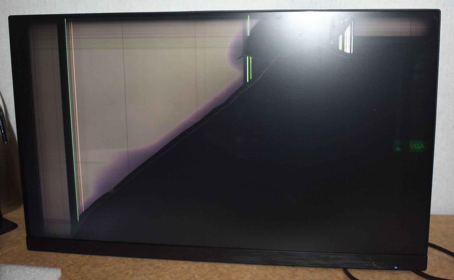 15 x Acer 27 Inch FHD Monitors - Model ET271 - Spares or Repairs With Damaged Screens - Ref: - Image 9 of 22