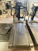 1 x Pulse Fitness Ascent Treadmill