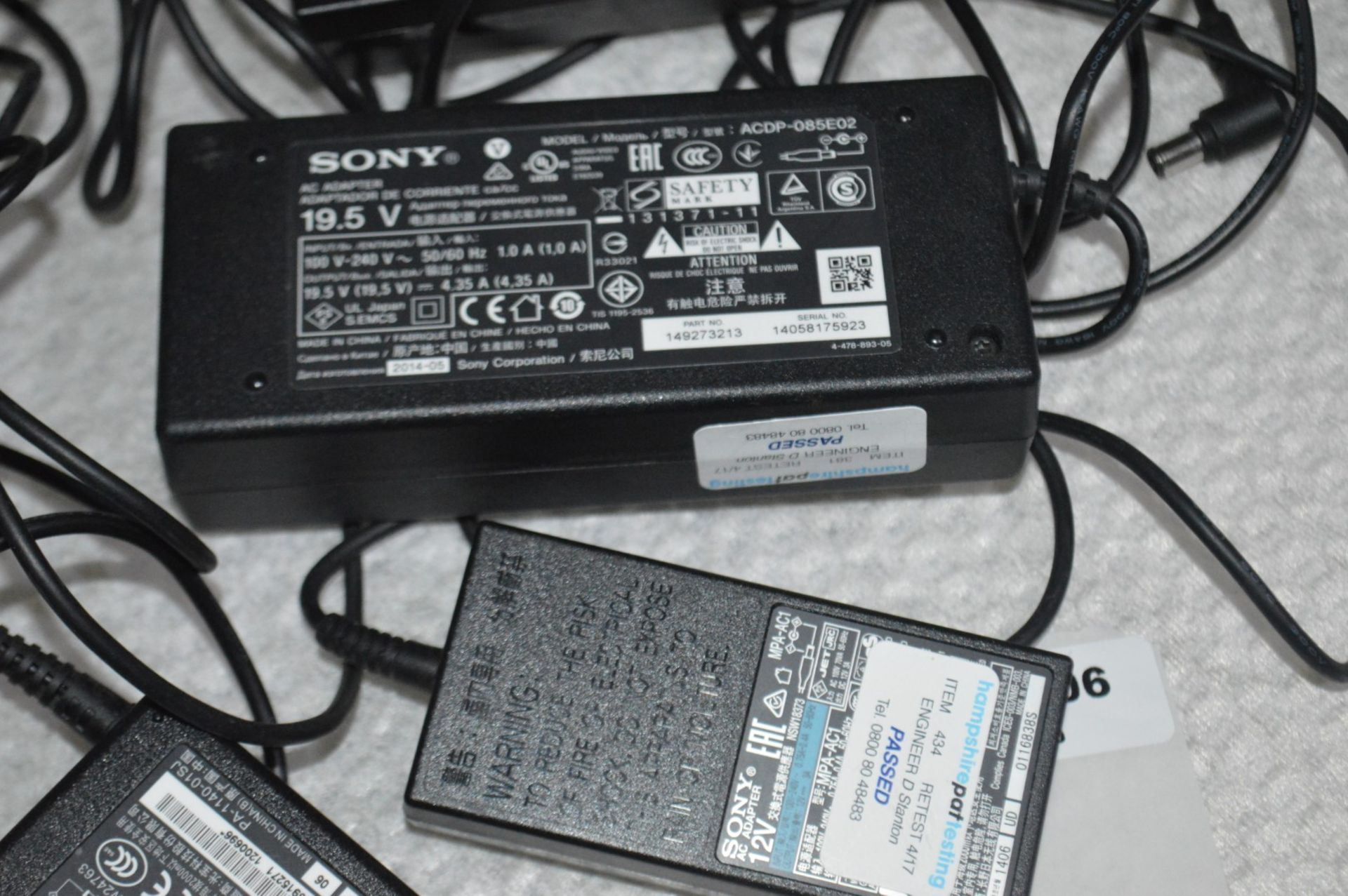 Job Lot Of Assorted Laptop Power Supplies - Sold As Pictured - Ref: MPC - CL678 - Location: - Image 7 of 11