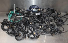 44 x HDMI to HDMI Monitor Cables - Ref: MPC842 - CL678 - Location: Altrincham WA14This lot is part