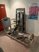 1 x Pulse Fitness Seated Leg Press