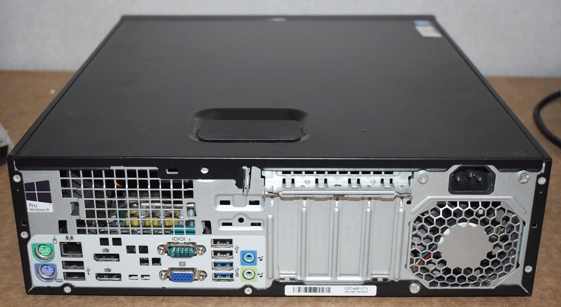 1 x HP Elite Desk 800 G1 SFF Desktop PC - Features an Intel i7-4770 3.4Ghz Quad Core Processor, - Image 3 of 4