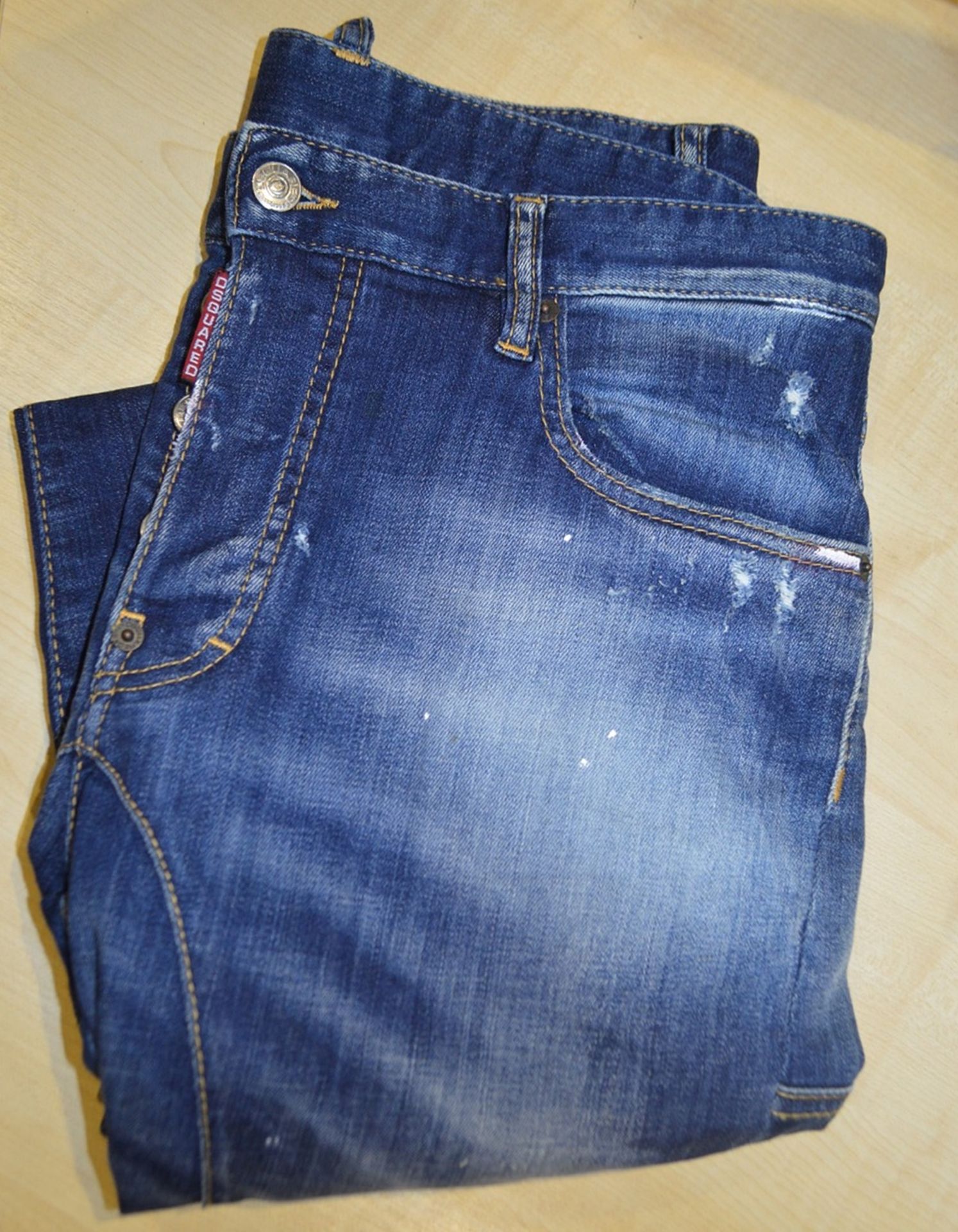 1 x Pair Of Men's Genuine Dsquared2 Designer Distressed Jeans In Dark Blue - Size: UK32 / ITALY 48 - Image 6 of 8