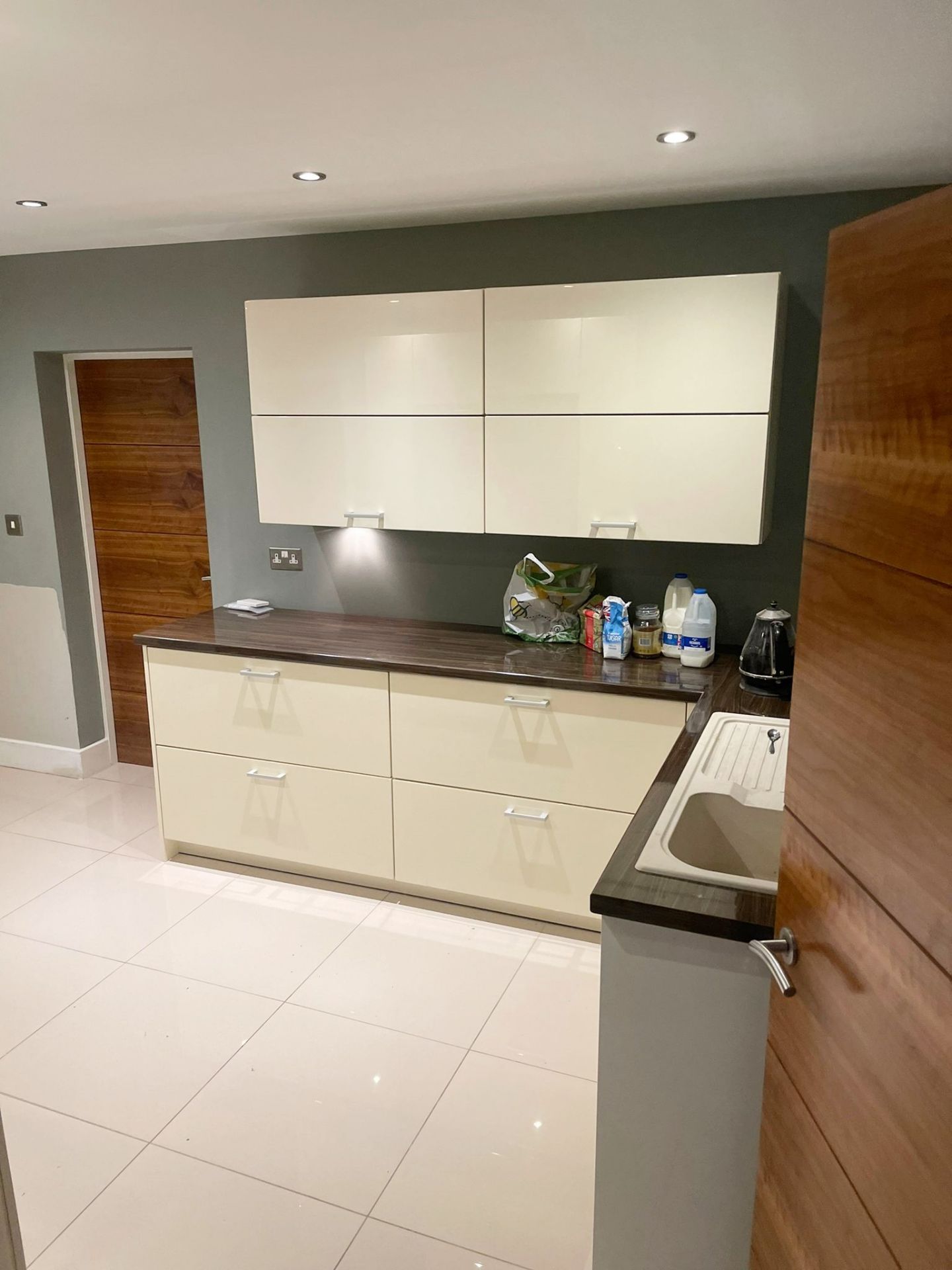 1 x Contemporary ALNO Fitted Kitchen With Branded  Appliances Created By Award Winning Kitchen - Image 47 of 89