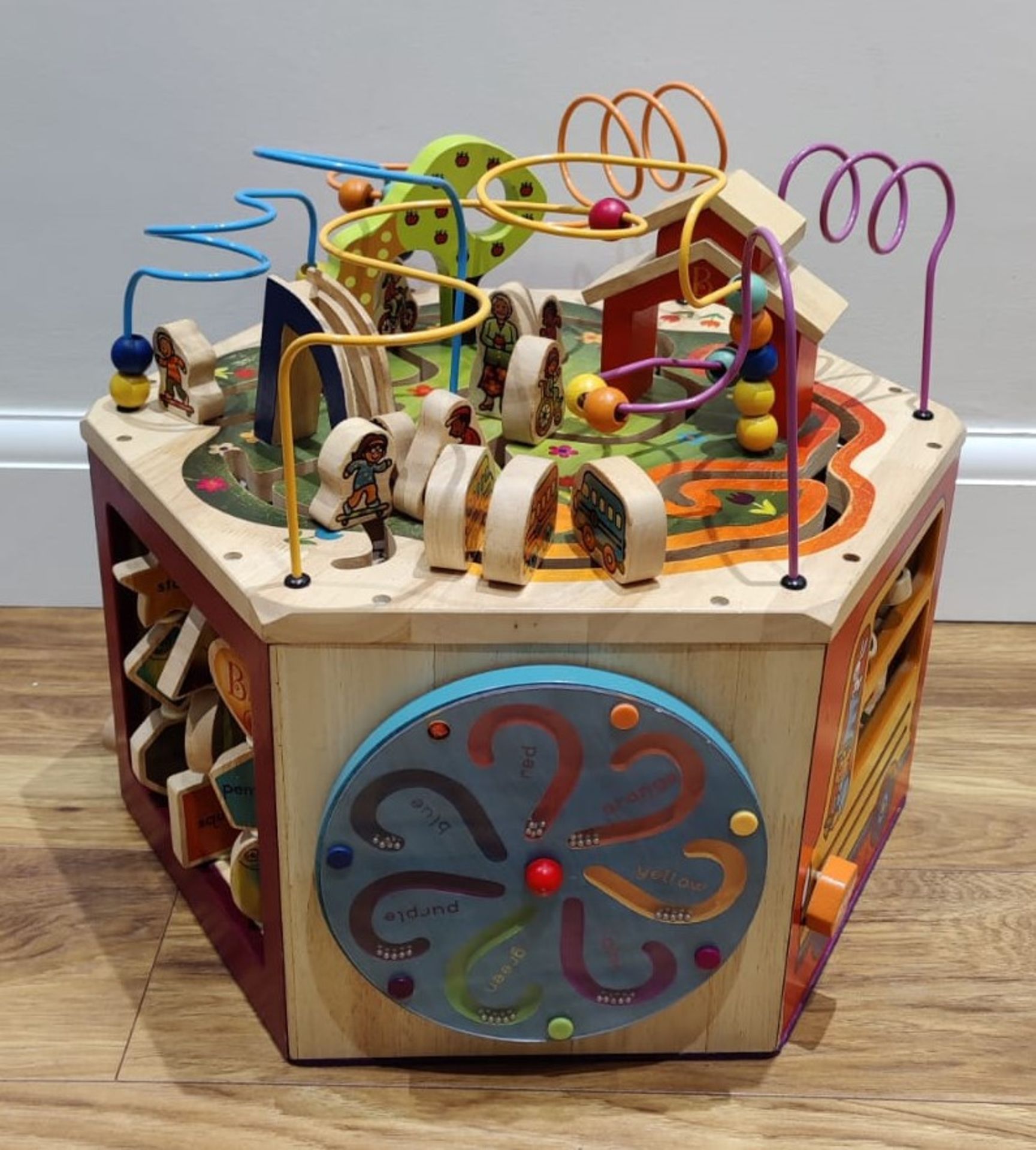 1 x Youniversity Childrens Wooden Play Activity Centre - RRP £159.99 - CL010 - Location: - Image 9 of 11