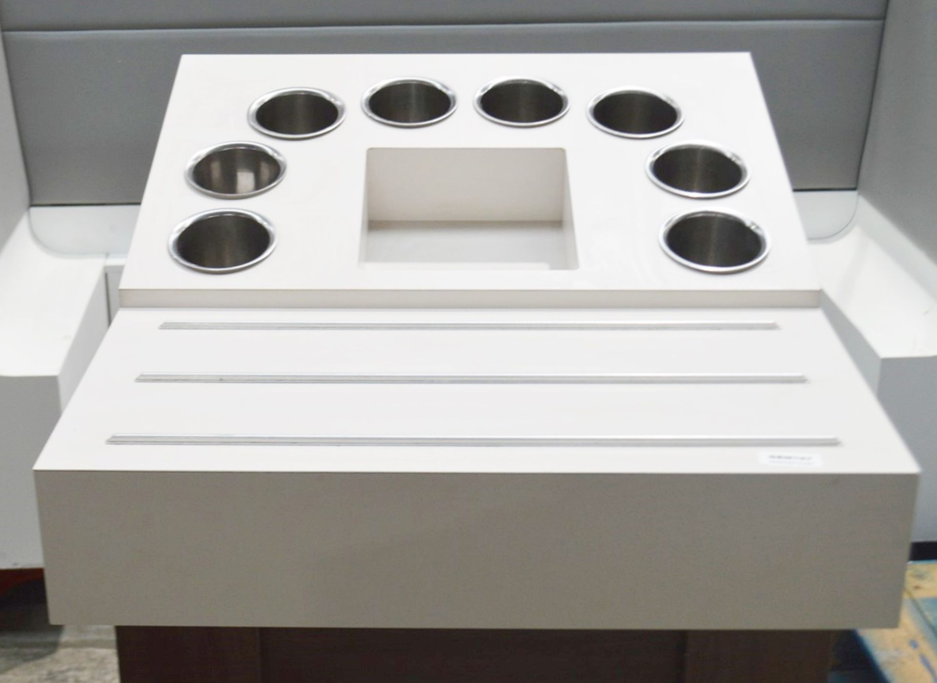 1 x Versitile Freestanding Cosmetic / Condiment Unit With Stainless Steel Pots, Tray Runner, - Image 3 of 7