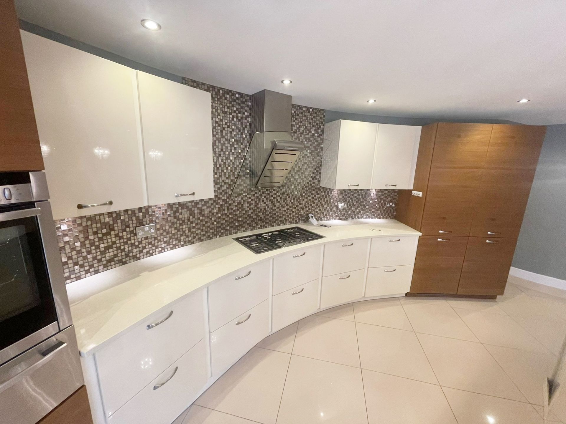 1 x Contemporary ALNO Fitted Kitchen With Branded  Appliances Created By Award Winning Kitchen - Image 49 of 89