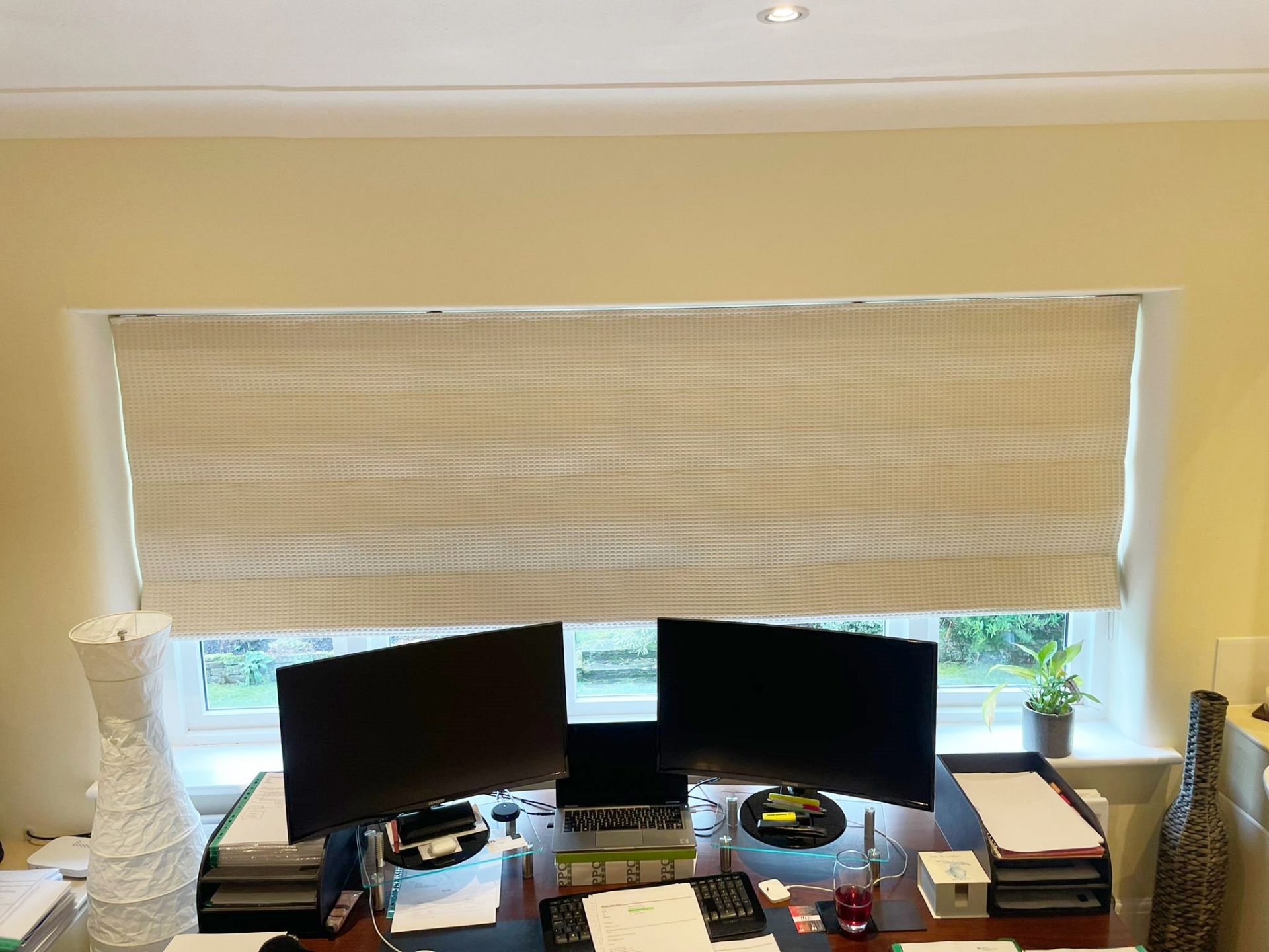 2 x Bespoke Handmade Bedroom Rollerblinds - To Be Removed From An Exclusive Property In Hale Barns - Image 4 of 9