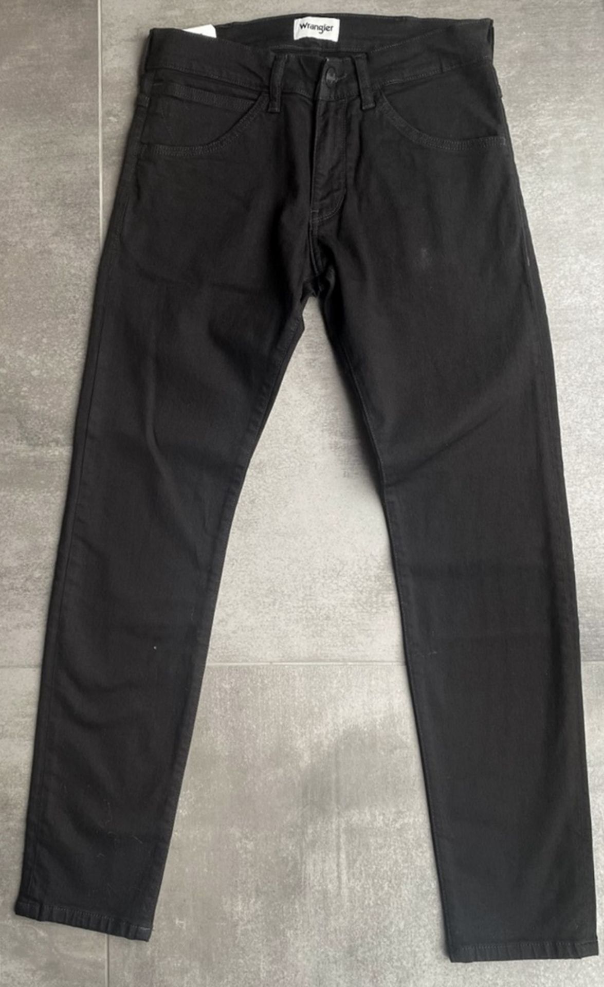 1 x Pair Of Men's Genuine Wrangler Jeans In Black - Size: 30/32 - Preowned, Like New With Tags - - Image 5 of 10