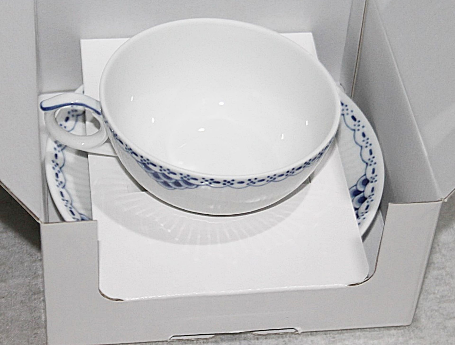 1 x ROYAL COPENHAGEN Princess Teacup and Saucer - Capacity: 200ml - Unused Boxed Stock - Ref: - Image 9 of 10