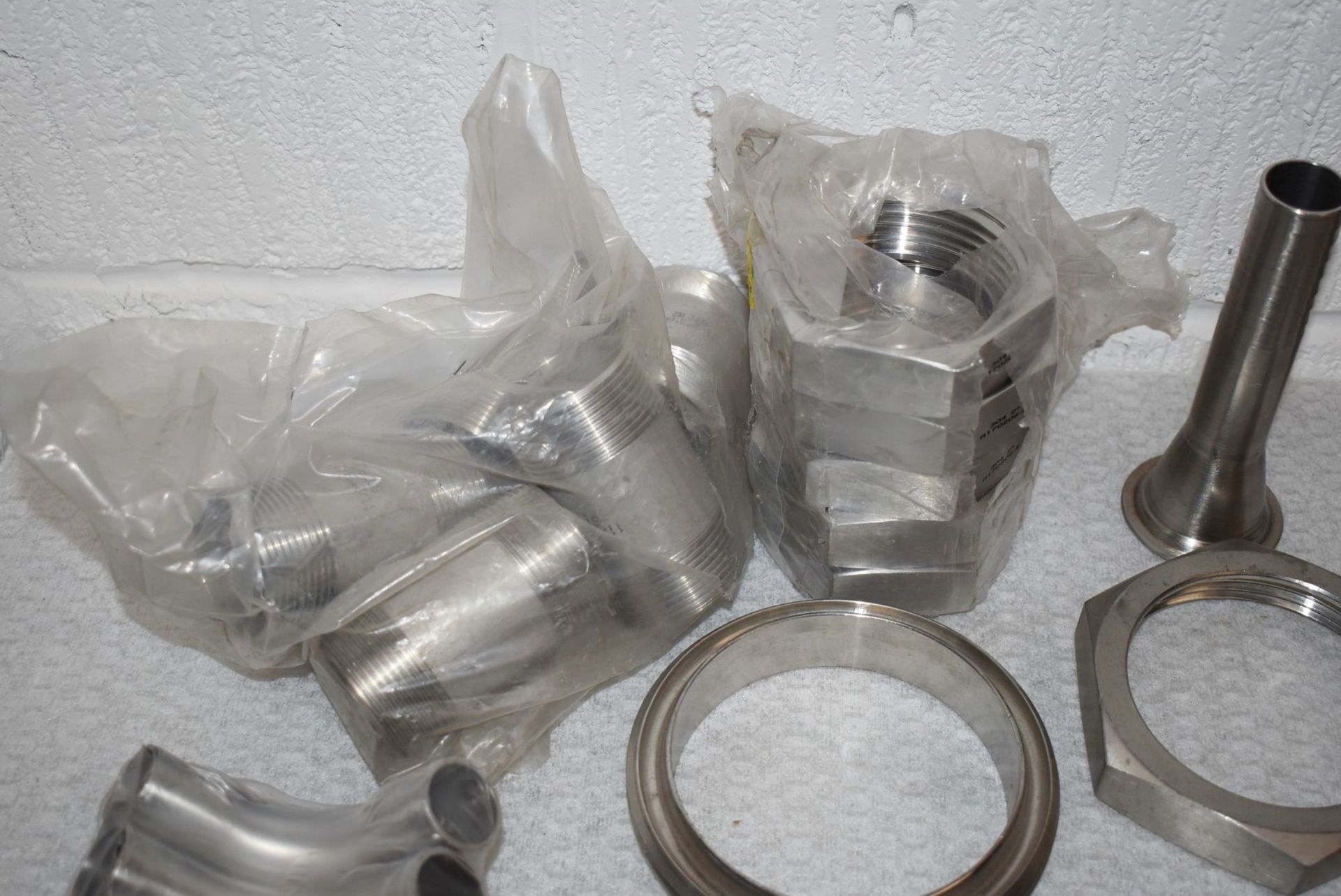 Assorted Job Lot of Stainless Steel Fittings For Brewery Equipment - Includes Approx 140 Pieces - - Image 11 of 18