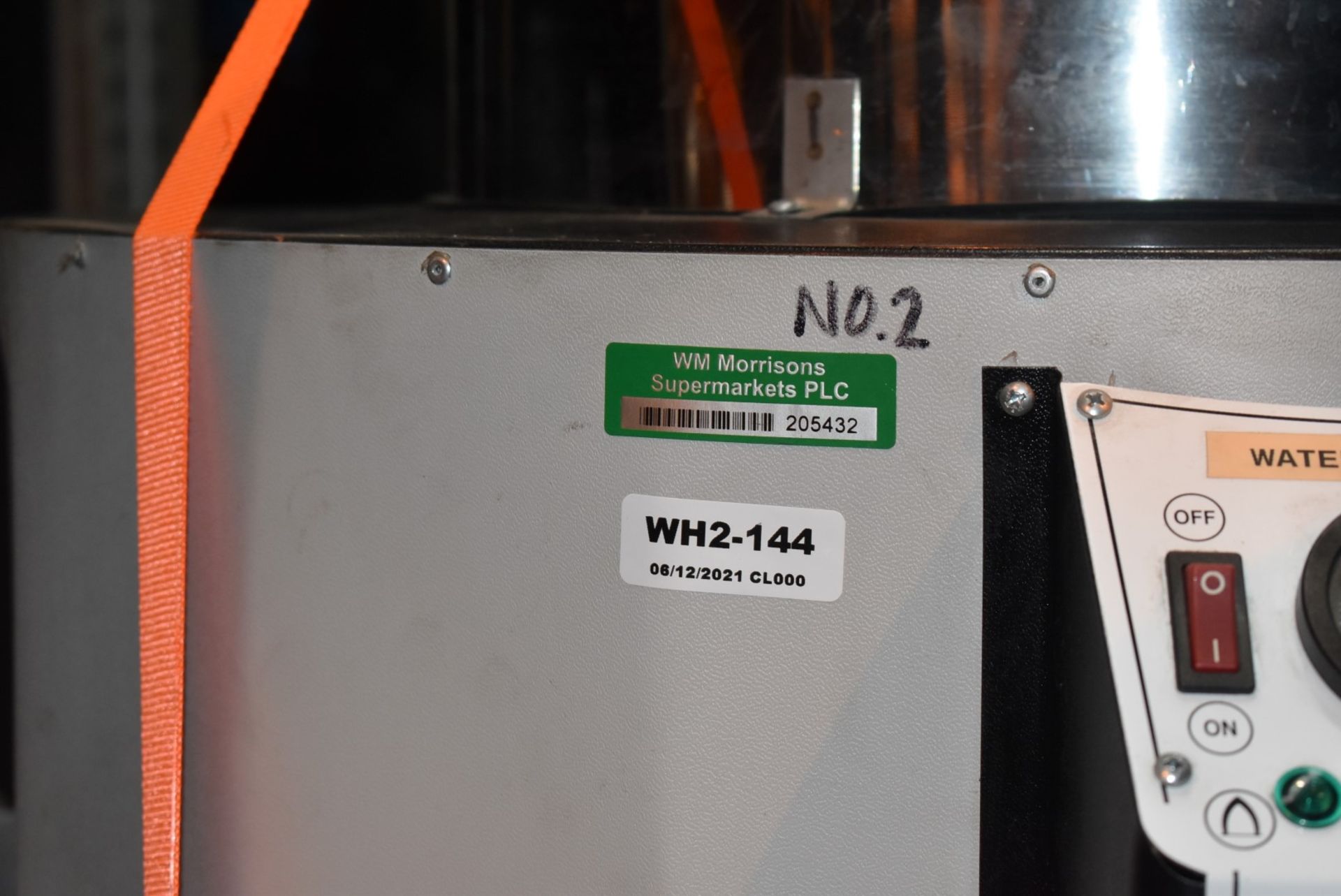 1 x Lochinvar High Efficiency Gas Fired 220L Storage Water Heater - Model LBF-220 - Ref: WH2-144 H5D - Image 4 of 19