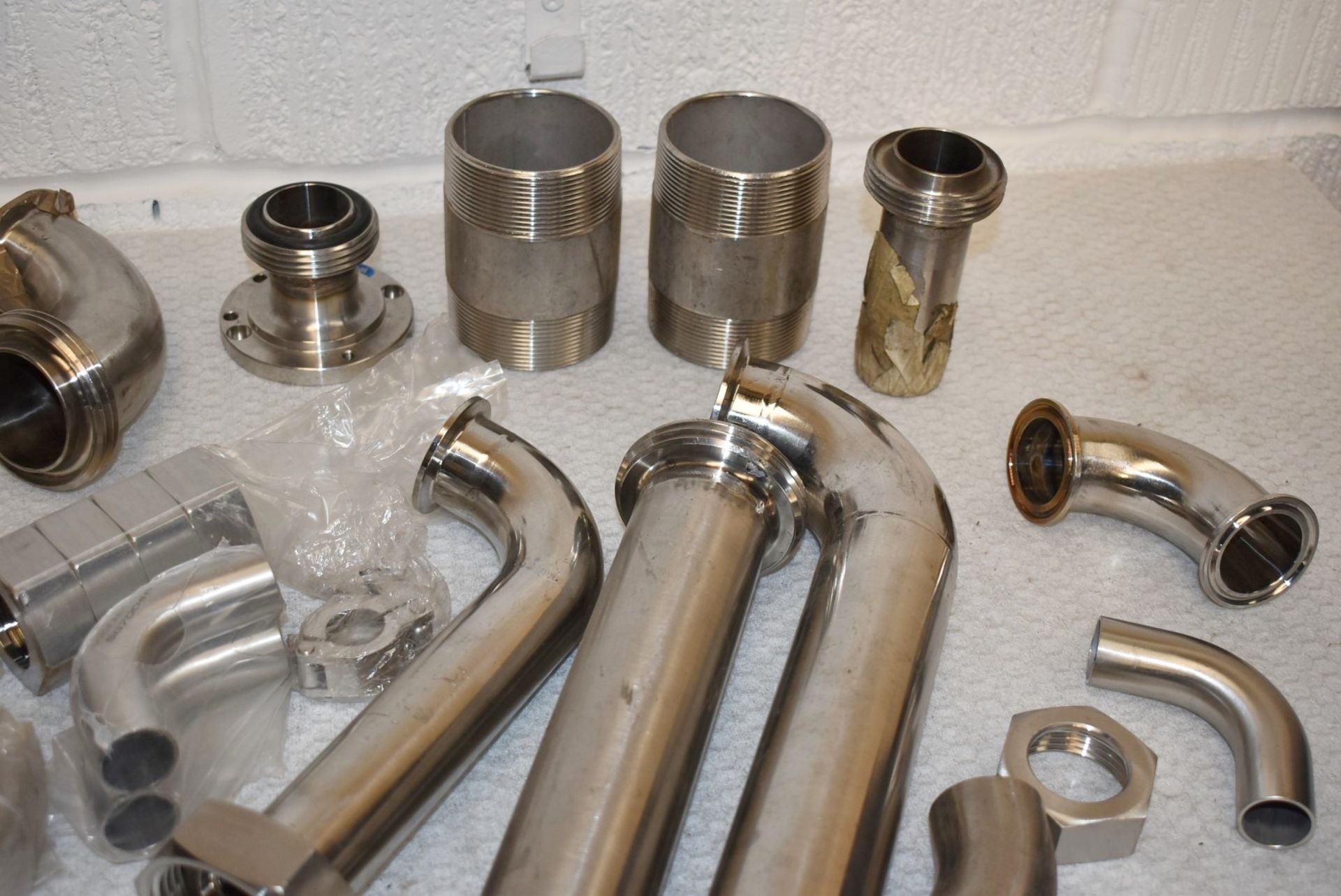 Assorted Job Lot of Stainless Steel Fittings For Brewery Equipment - Includes Approx 38 Pieces - - Image 12 of 13