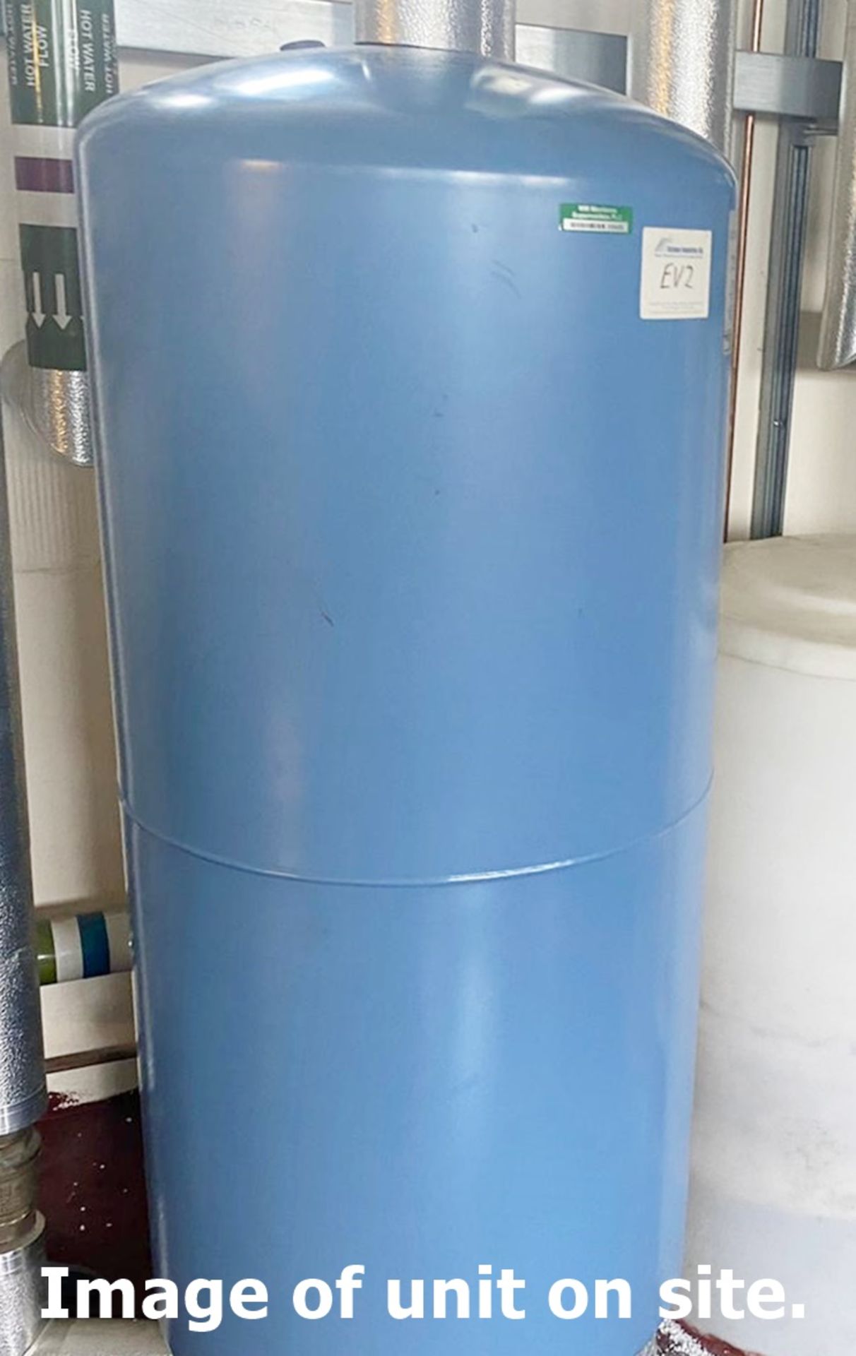 1 x Pneumatex Aquapresso 300L 10 Bar Pressure Expansion Vessel - Product: AUF 300.10 - RRP £1,913 - Image 3 of 8