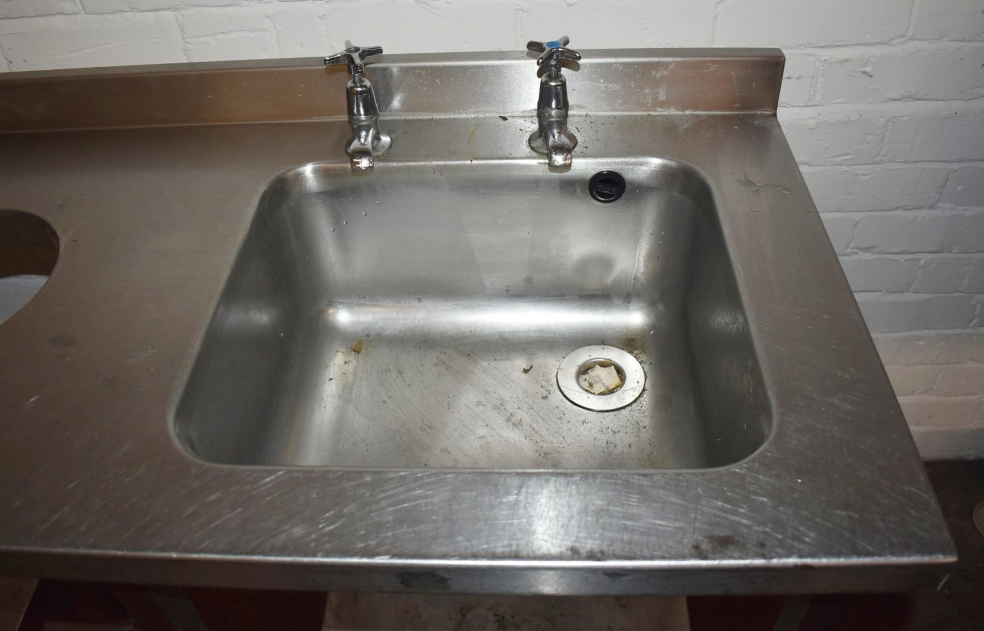 1 x Stainless Steel Sink Unt Featuring Single Wash Bowl, Taps, Prep Area and Central Waste Bin Chute - Image 2 of 8