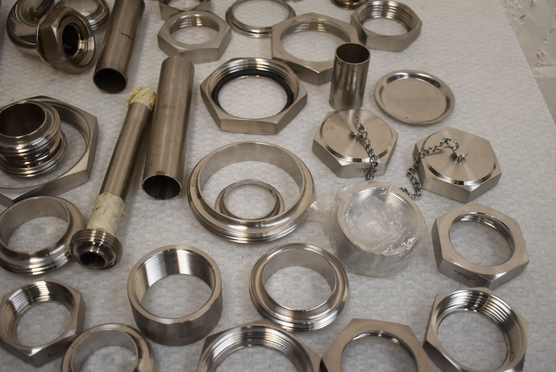 Assorted Job Lot of Stainless Steel Fittings For Brewery Equipment - Includes Approx 67 Pieces - - Image 8 of 16