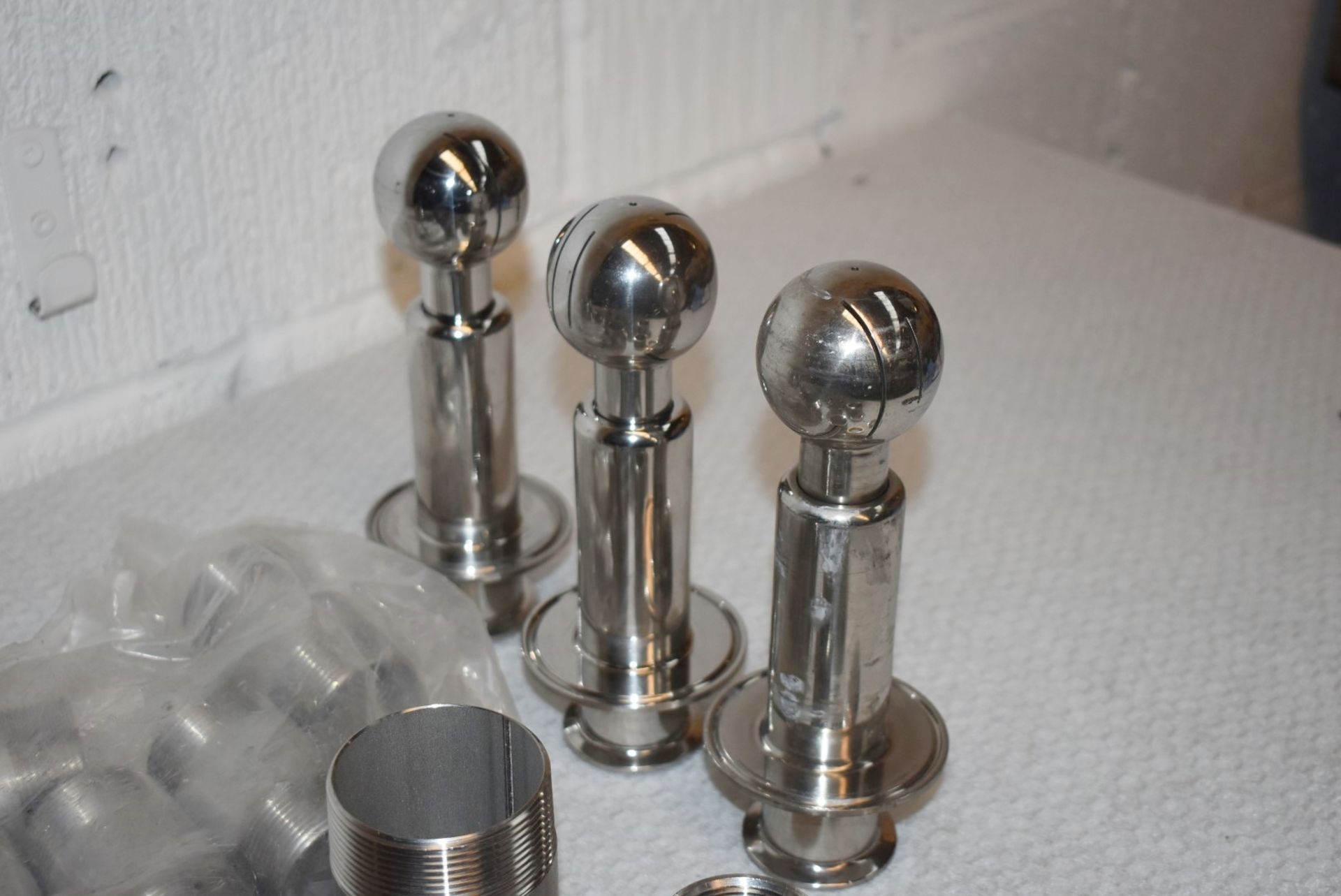 Assorted Job Lot of Stainless Steel Fittings For Brewery Equipment - Includes Approx 30 Pieces - - Image 3 of 10