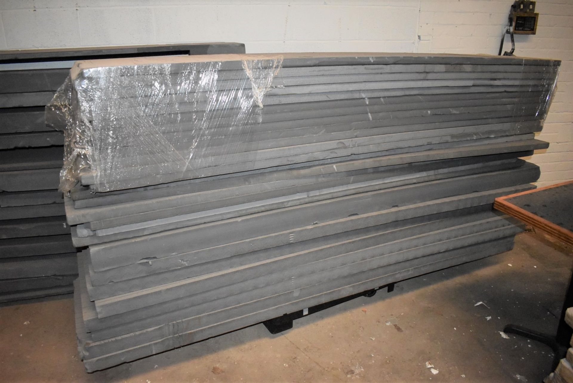 Approx 40 x Xenergy RTM Plus Extruded Polystyrene Thermal Insulation Boards - Size: 260cm x - Image 2 of 10