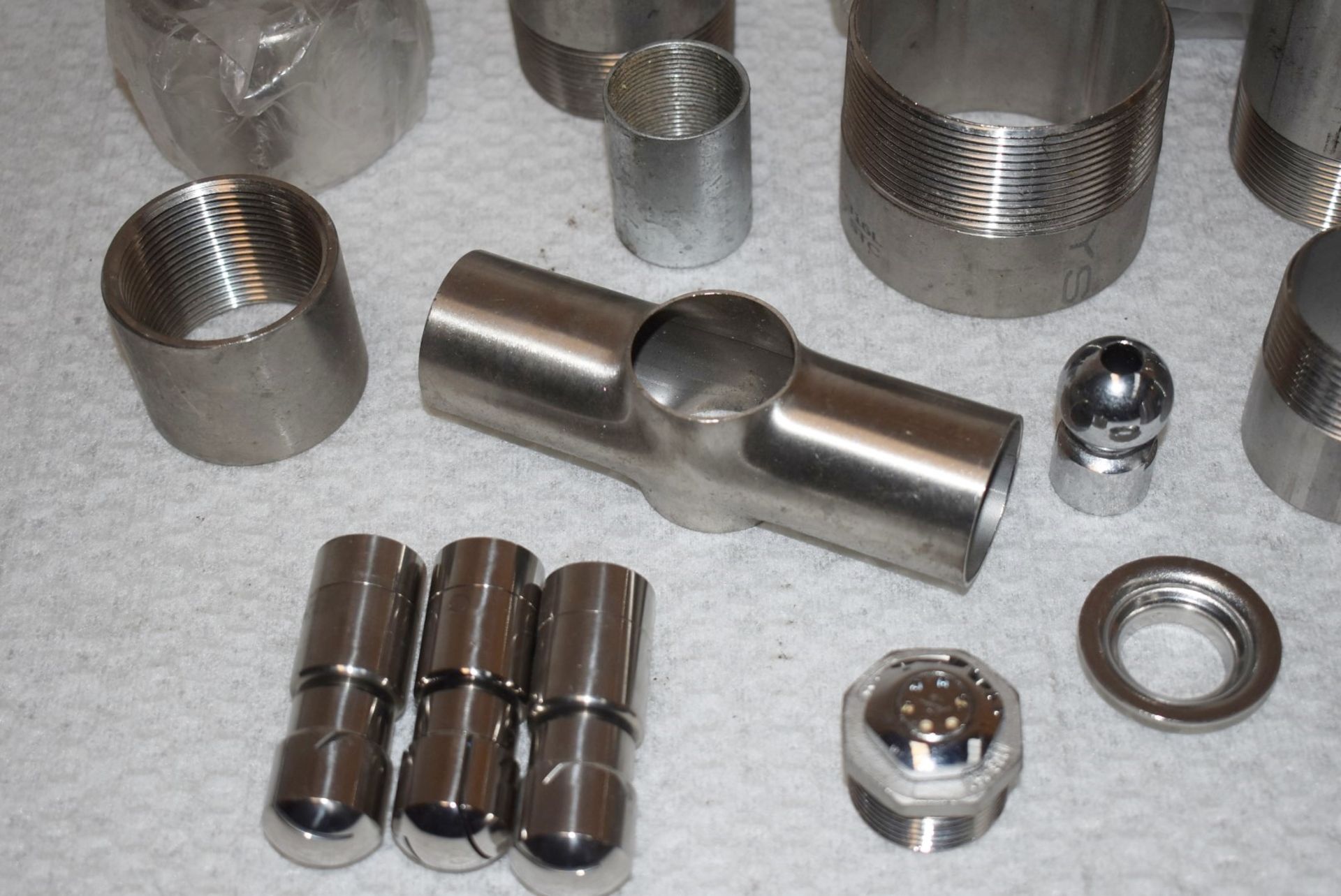 Assorted Job Lot of Stainless Steel Fittings For Brewery Equipment - Includes Approx 30 Pieces - - Image 6 of 10