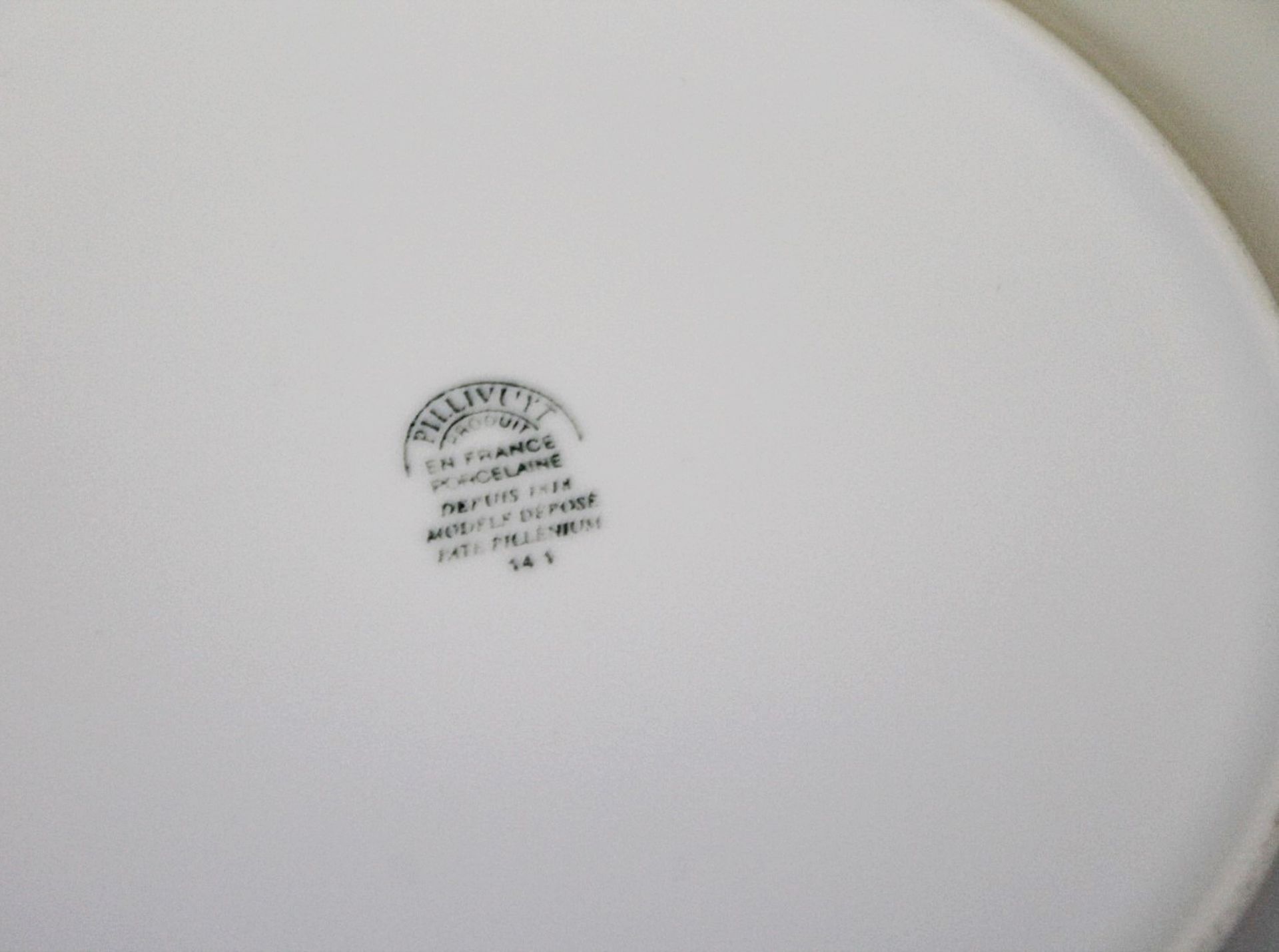 20 x PILLIVUYT Porcelain Small Dinner / Dessert Plates In White Featuring 'Famous Branding' - Image 2 of 4