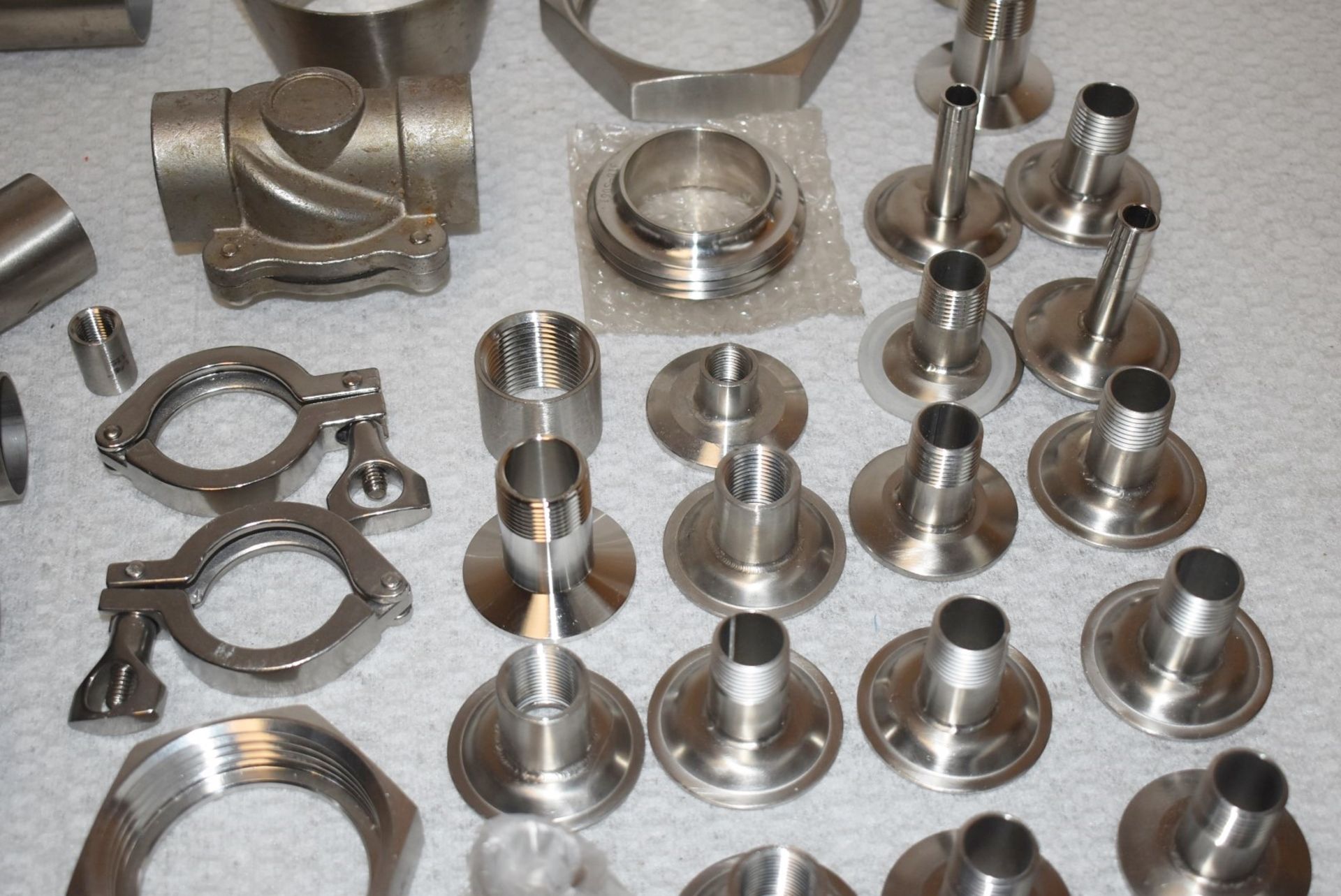 Assorted Job Lot of Stainless Steel Fittings For Brewery Equipment - Includes Approx 37 Pieces - - Image 7 of 8