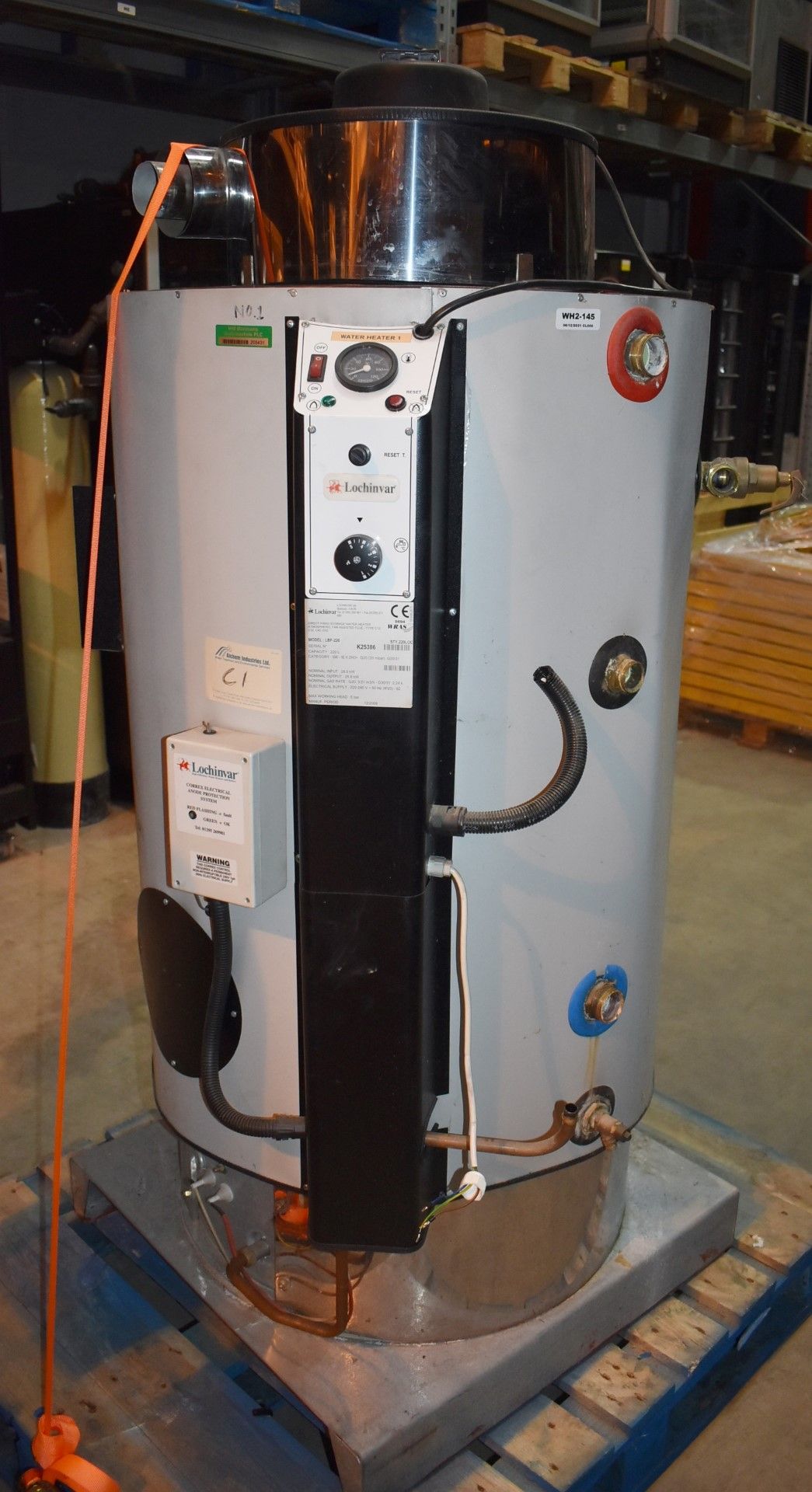 1 x Lochinvar High Efficiency Gas Fired 220L Storage Water Heater - Model LBF-220 - Ref: WH2-145 H5D - Image 4 of 14