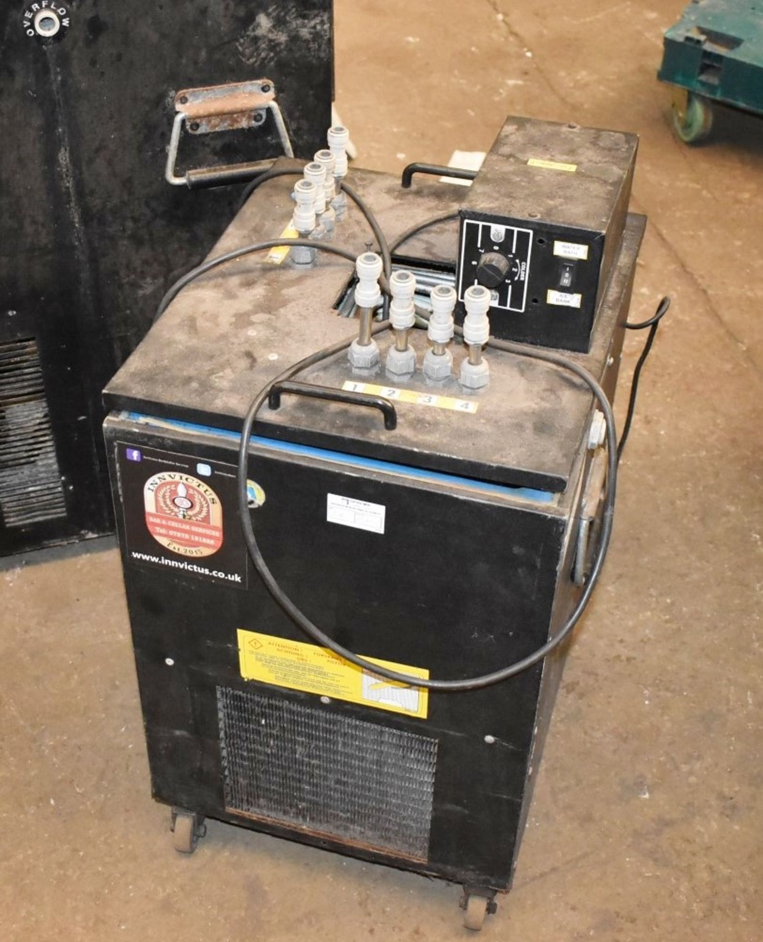 3 x Remote Beer Coolers - Used - Includes Vision 5 and Vision 21 - CL717 - Ref: GCA128 WH5 - - Image 3 of 10