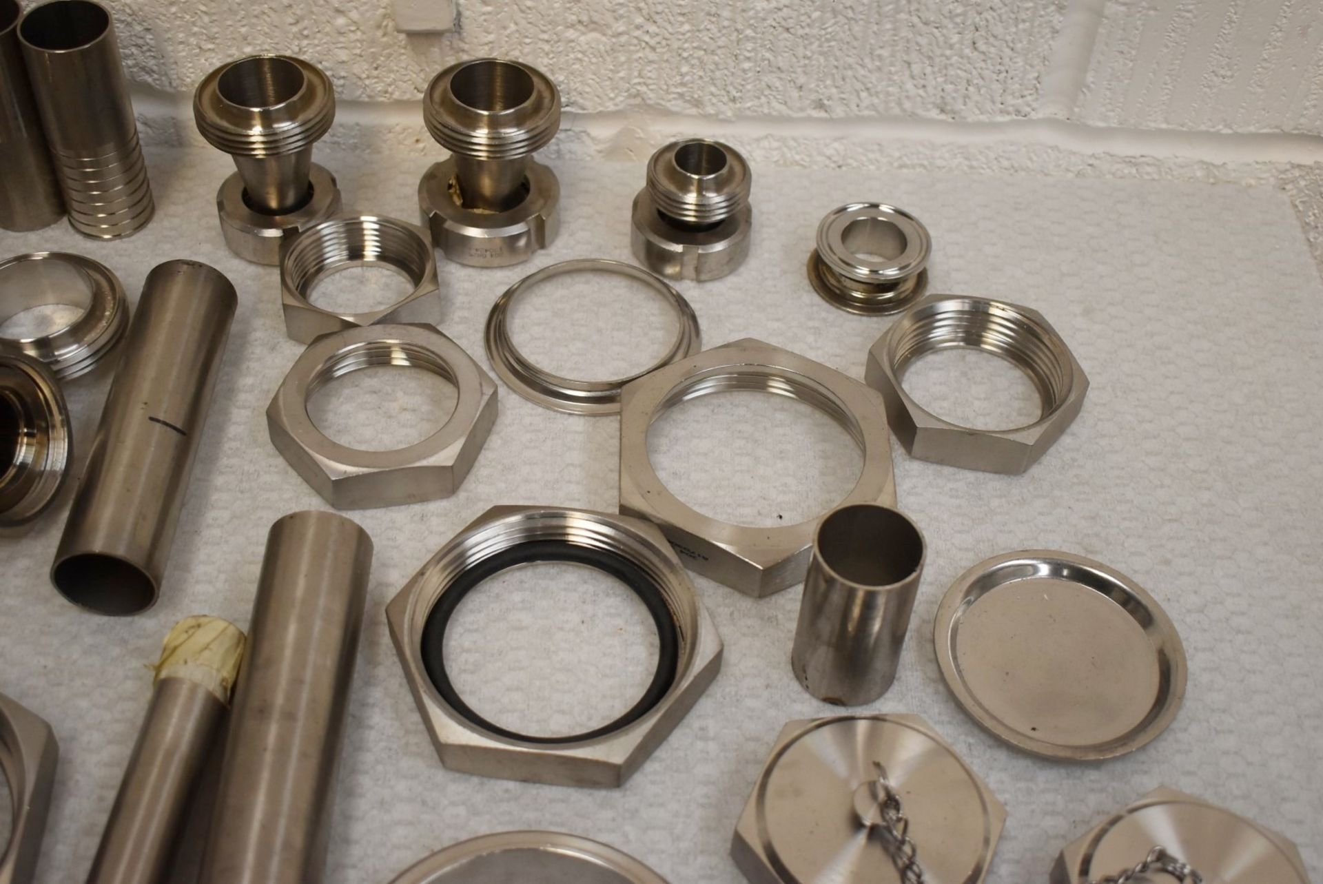 Assorted Job Lot of Stainless Steel Fittings For Brewery Equipment - Includes Approx 67 Pieces - - Image 6 of 16