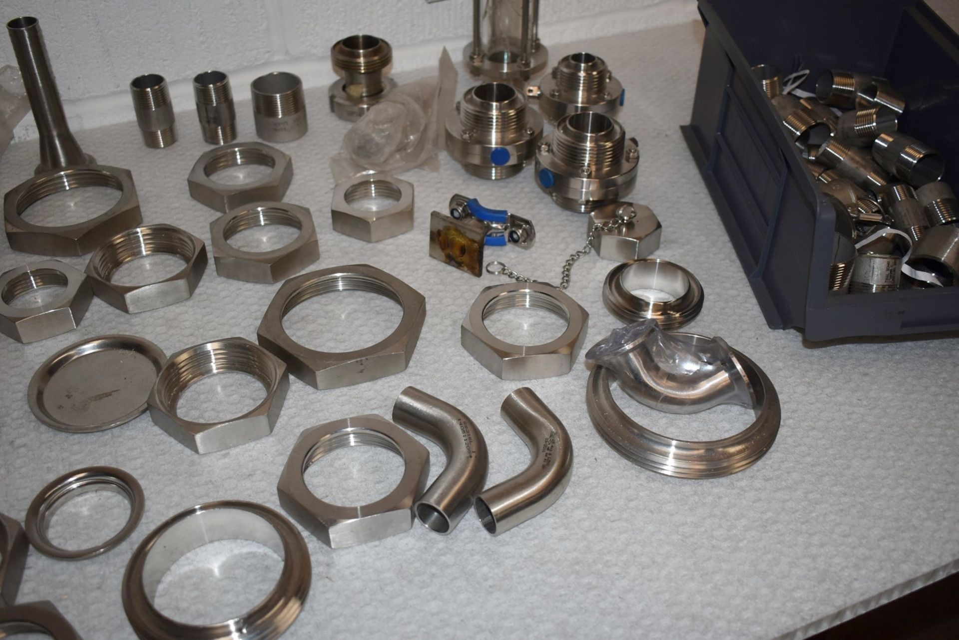 Assorted Job Lot of Stainless Steel Fittings For Brewery Equipment - Includes Approx 140 Pieces - - Image 15 of 18