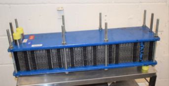 1 x UK Exchangers Gasket Plate Heat Exchanger - Type UKE 2A-3 4 3 Plates - Year: 2017 - Unused Stock