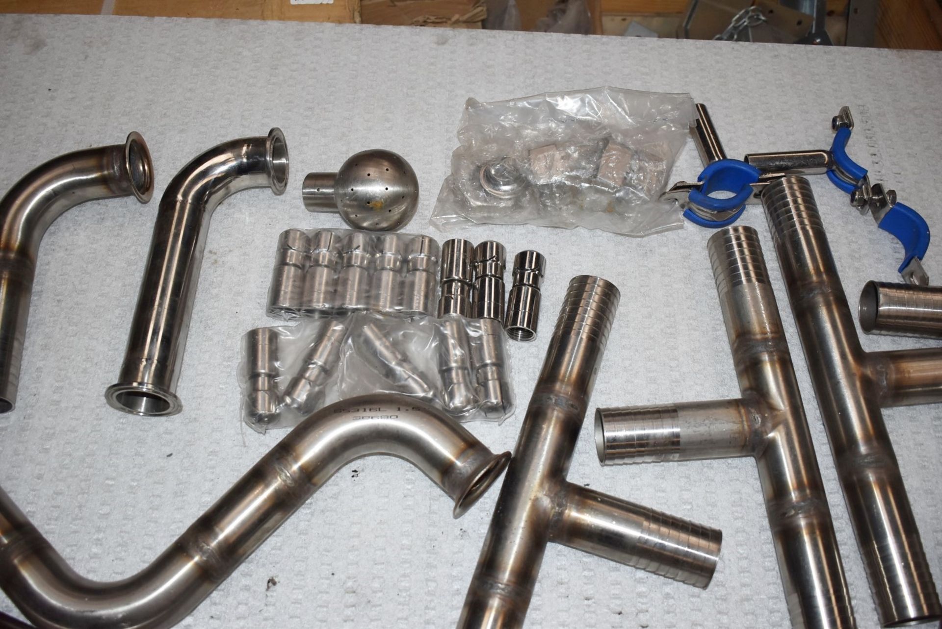 Assorted Job Lot of Stainless Steel Fittings For Brewery Equipment - Includes Approx 30 Pieces - - Image 13 of 17