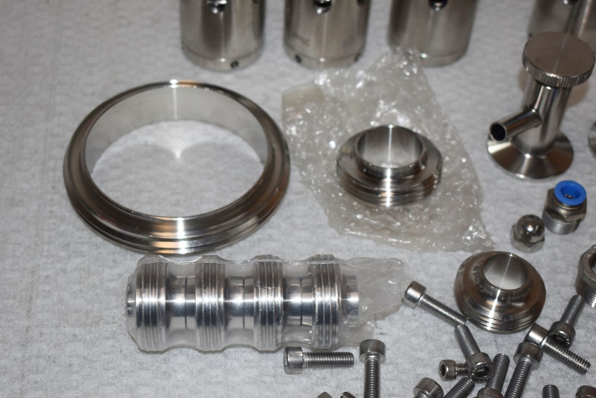 Assorted Job Lot of Stainless Steel Fittings For Brewery Equipment - Includes Approx 70 Pieces - - Image 7 of 14