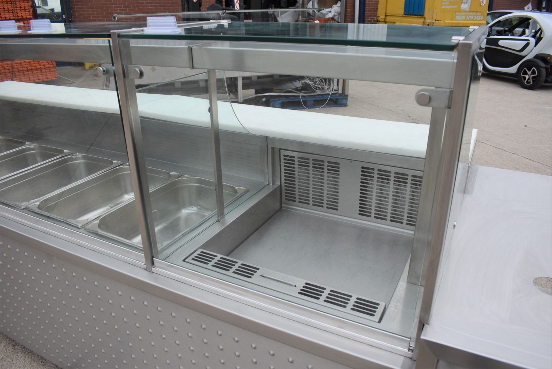 1 x Promart Heated Retail Counter For Take Aways, Hot Food Retail Stores or Canteens etc - - Image 15 of 54