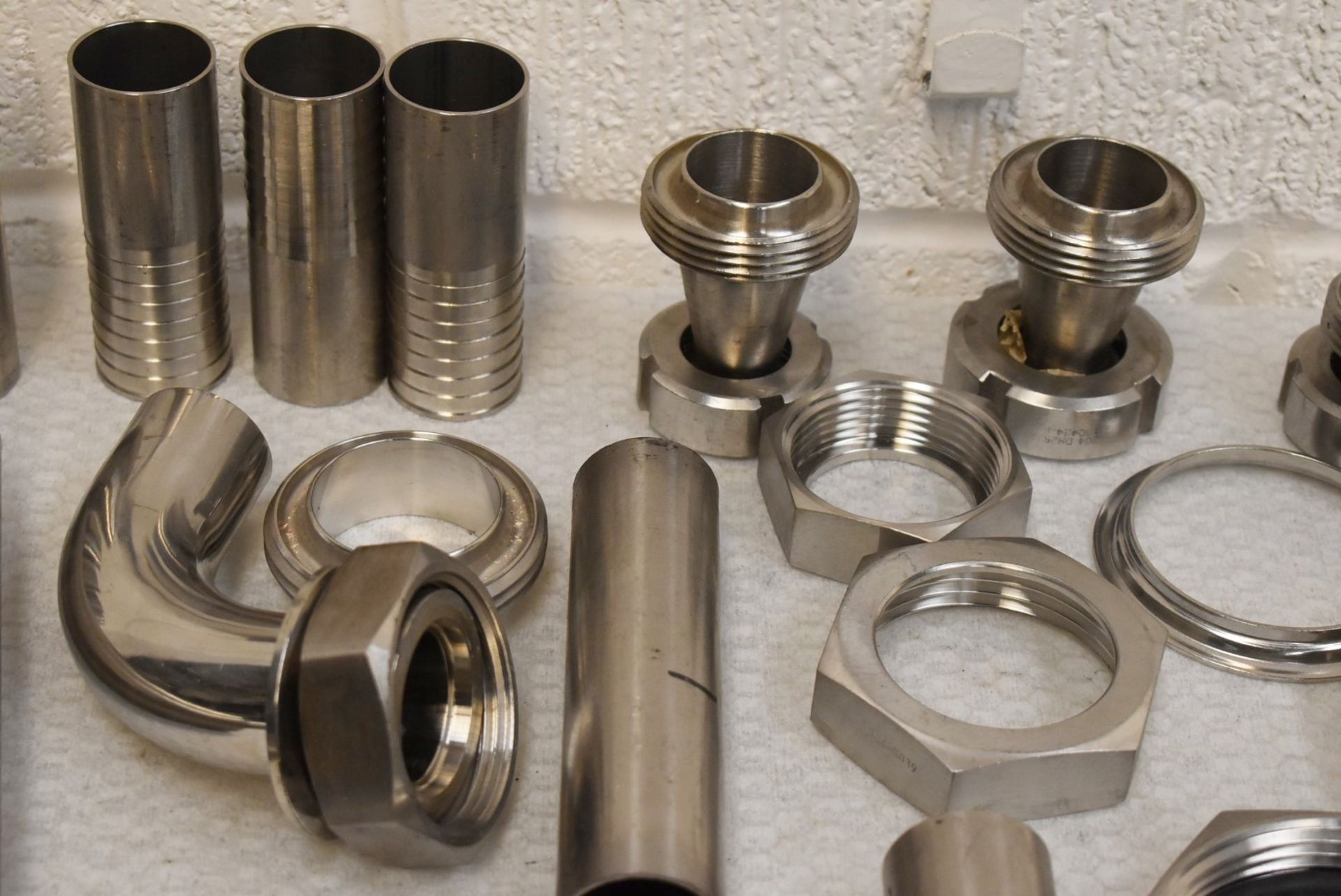 Assorted Job Lot of Stainless Steel Fittings For Brewery Equipment - Includes Approx 67 Pieces - - Image 5 of 16