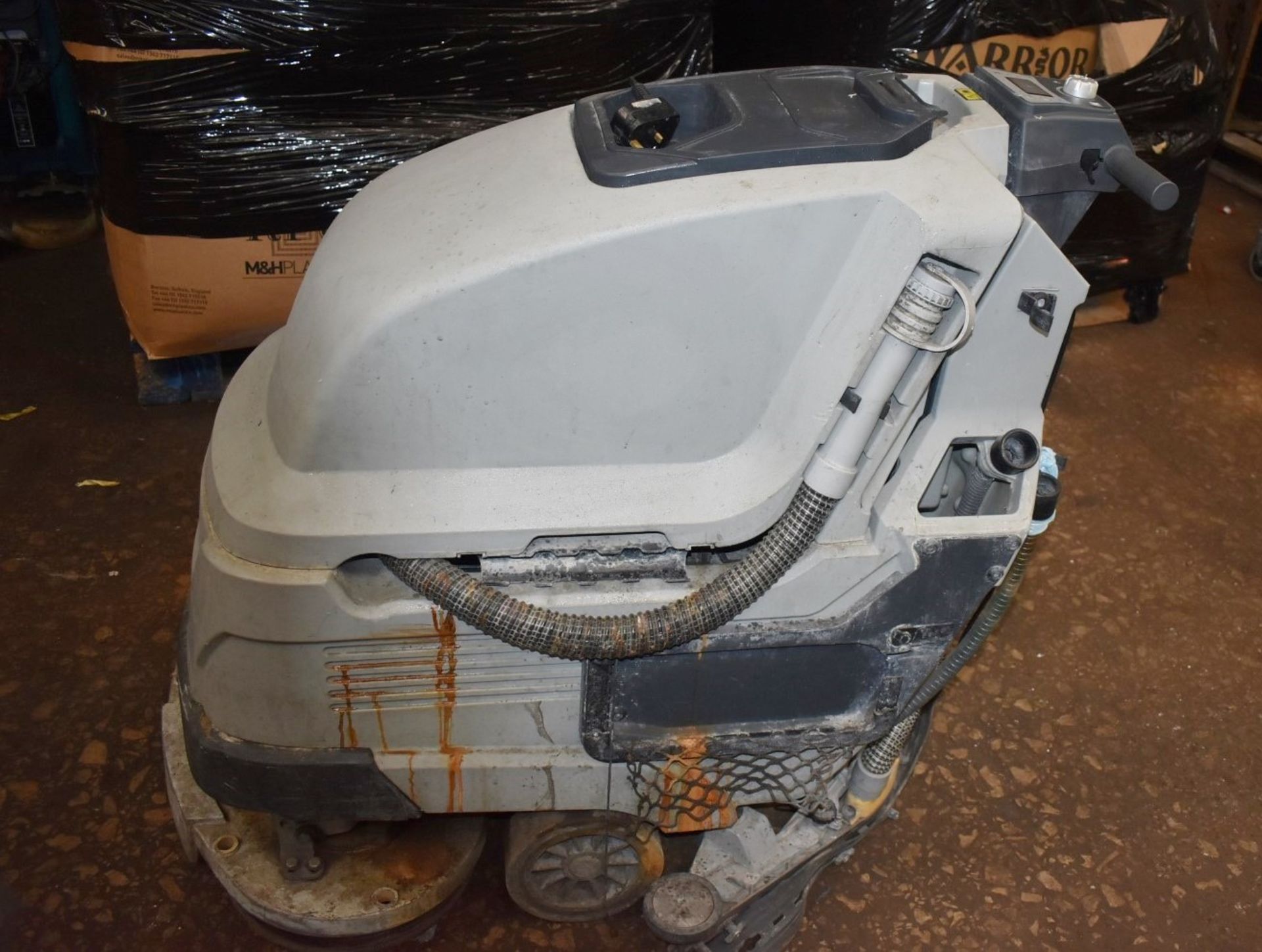 1 x Ice Scrub 65D Commercial Floor Scrubber Dryer - Recently Removed From a Supermarket - Image 6 of 16
