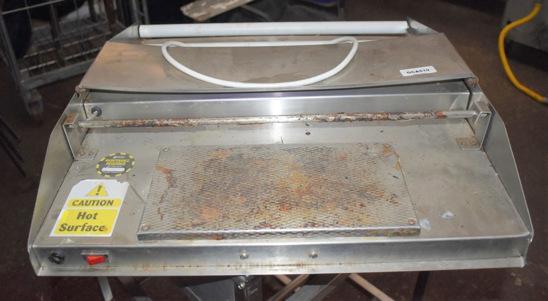 1 x Countertop Food Tray Wrapper Unit For Heat Sealed Wrapping - 56cm Wide - 240v - Recently Removed - Image 2 of 5