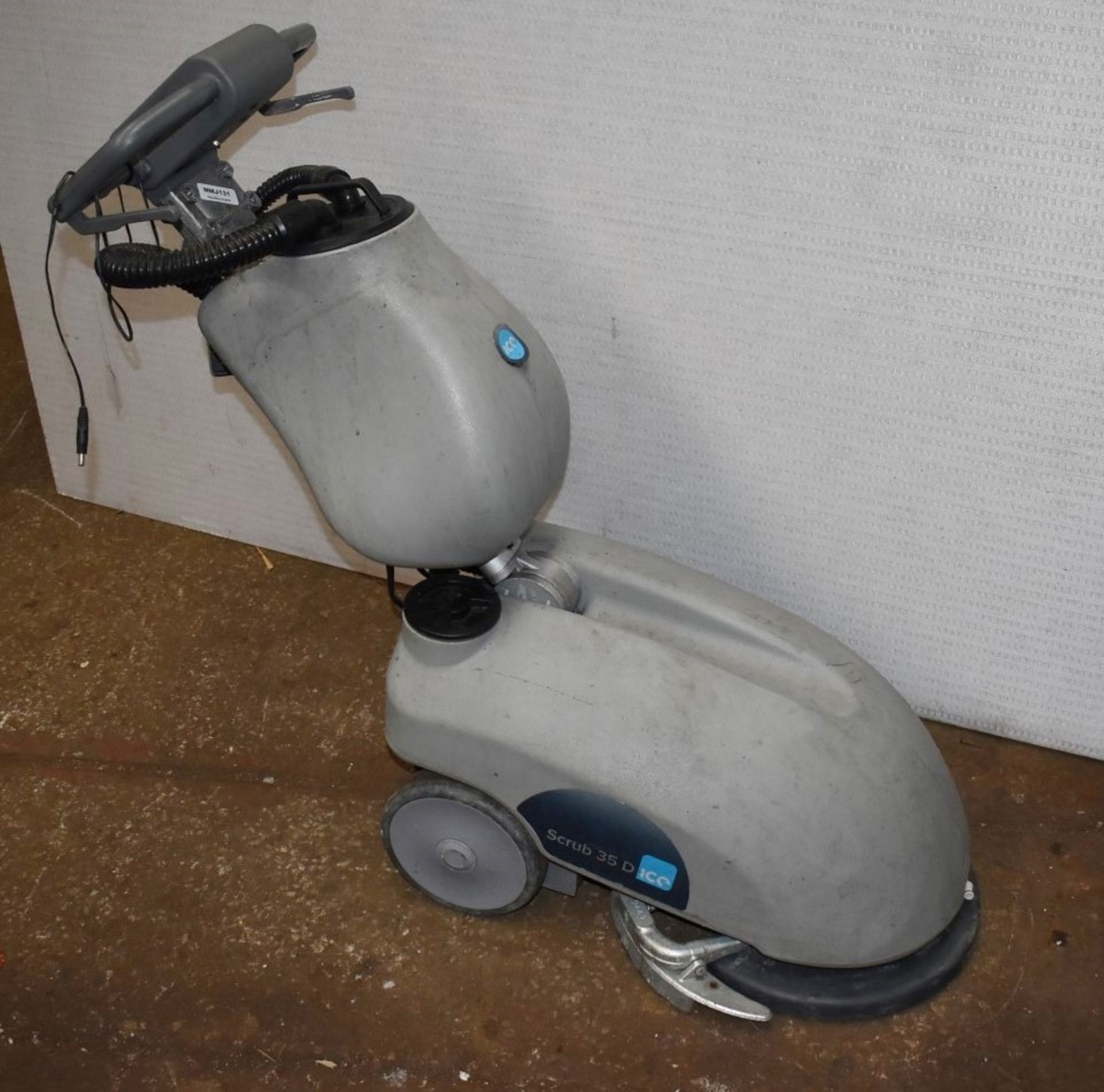 1 x Ice Scrub 35D Compact Floor Scrubber - Recently Removed From a Supermarket Environment Due to - Image 12 of 15