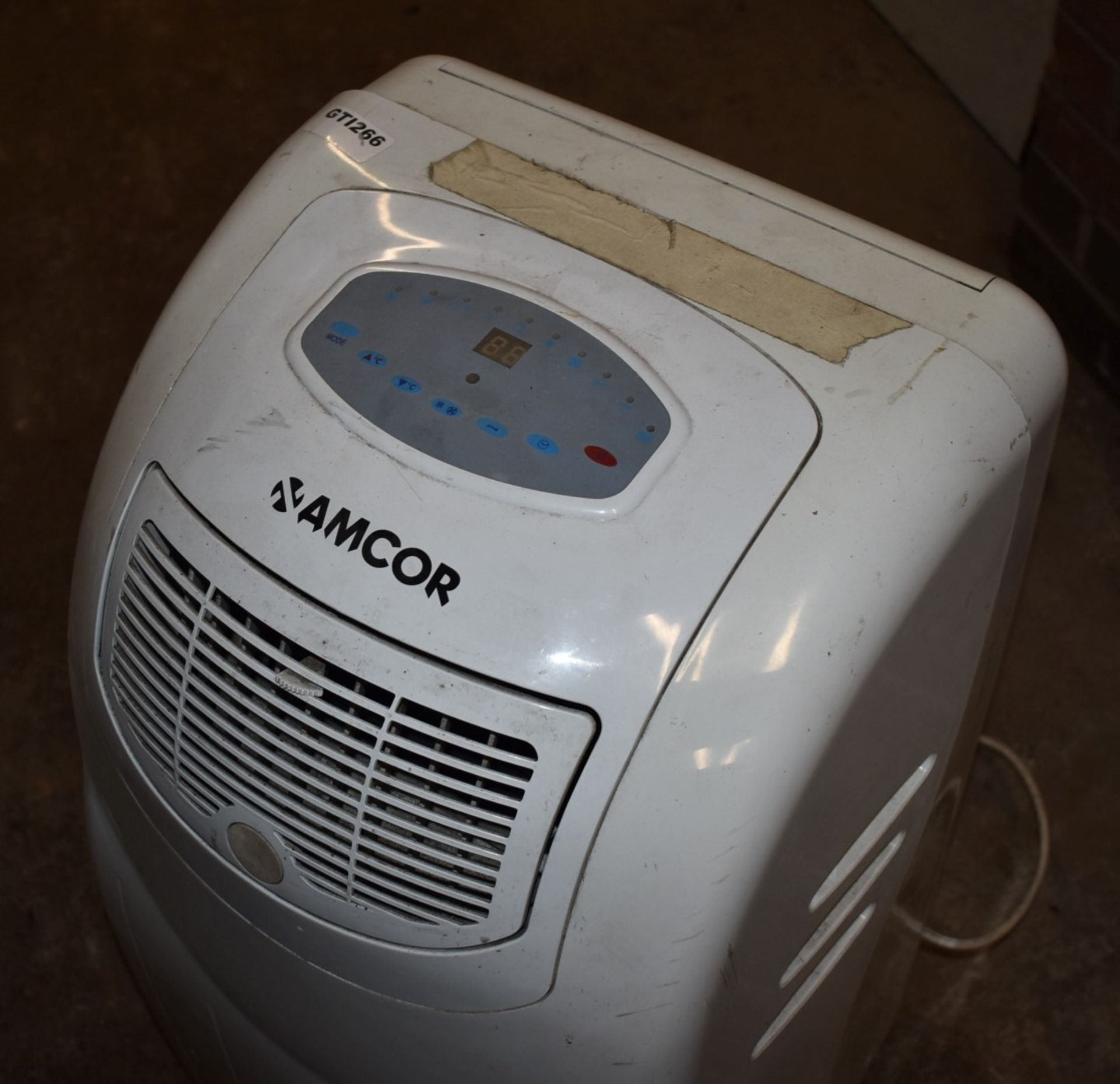 1 x Amcor Dehumidifier - 240v - Ref GTI266 WH5 - Location: Altrincham WA14 - Image 2 of 4