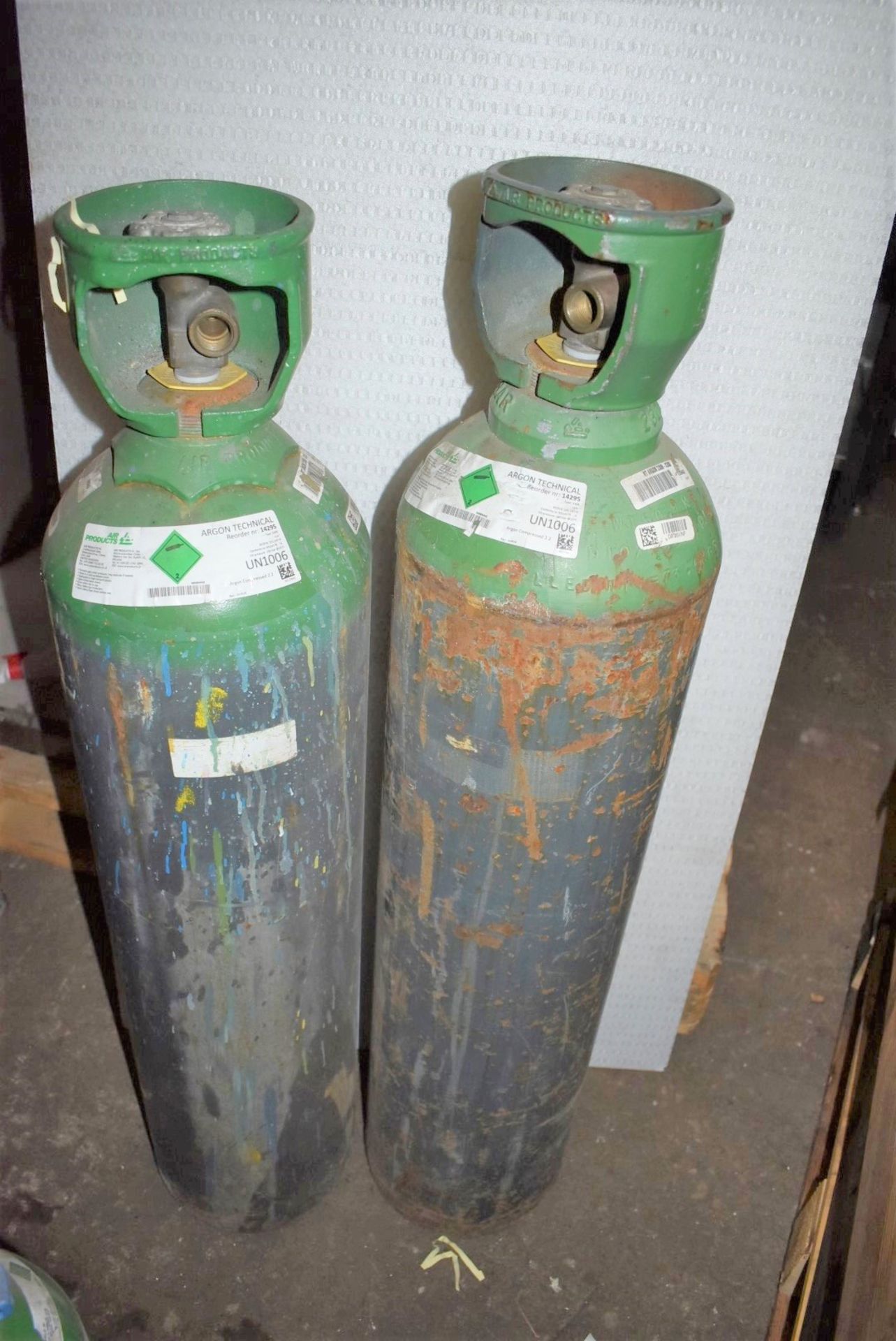 3 x Argon Welding and Cutting Gas Cylinders - Height 2 x 105cm and 1x 70cm - CL717 - Ref: GCA435 WH5 - Image 3 of 15