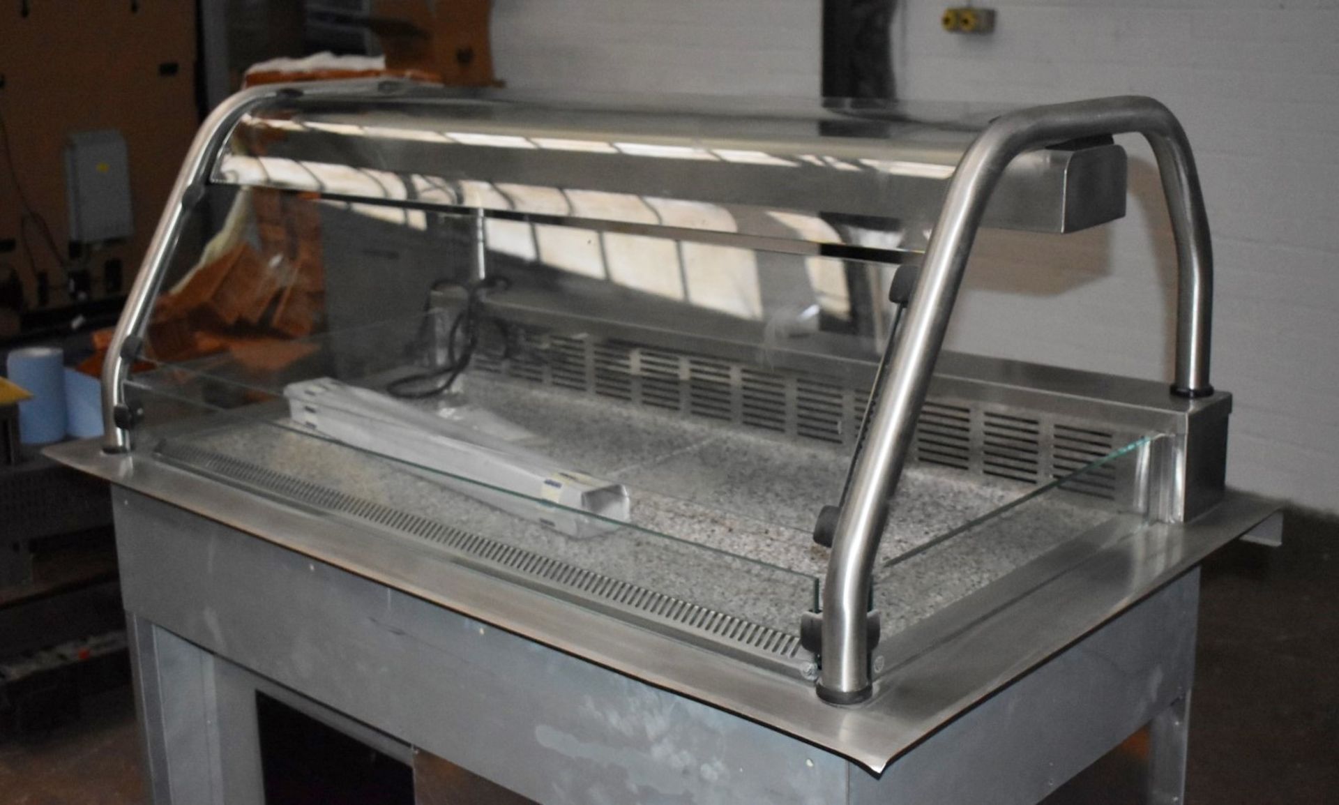 1 x Grundy Commercial Refrigerated Servery Unit With Stone Internal Panels - Stainless Steel - Image 11 of 14