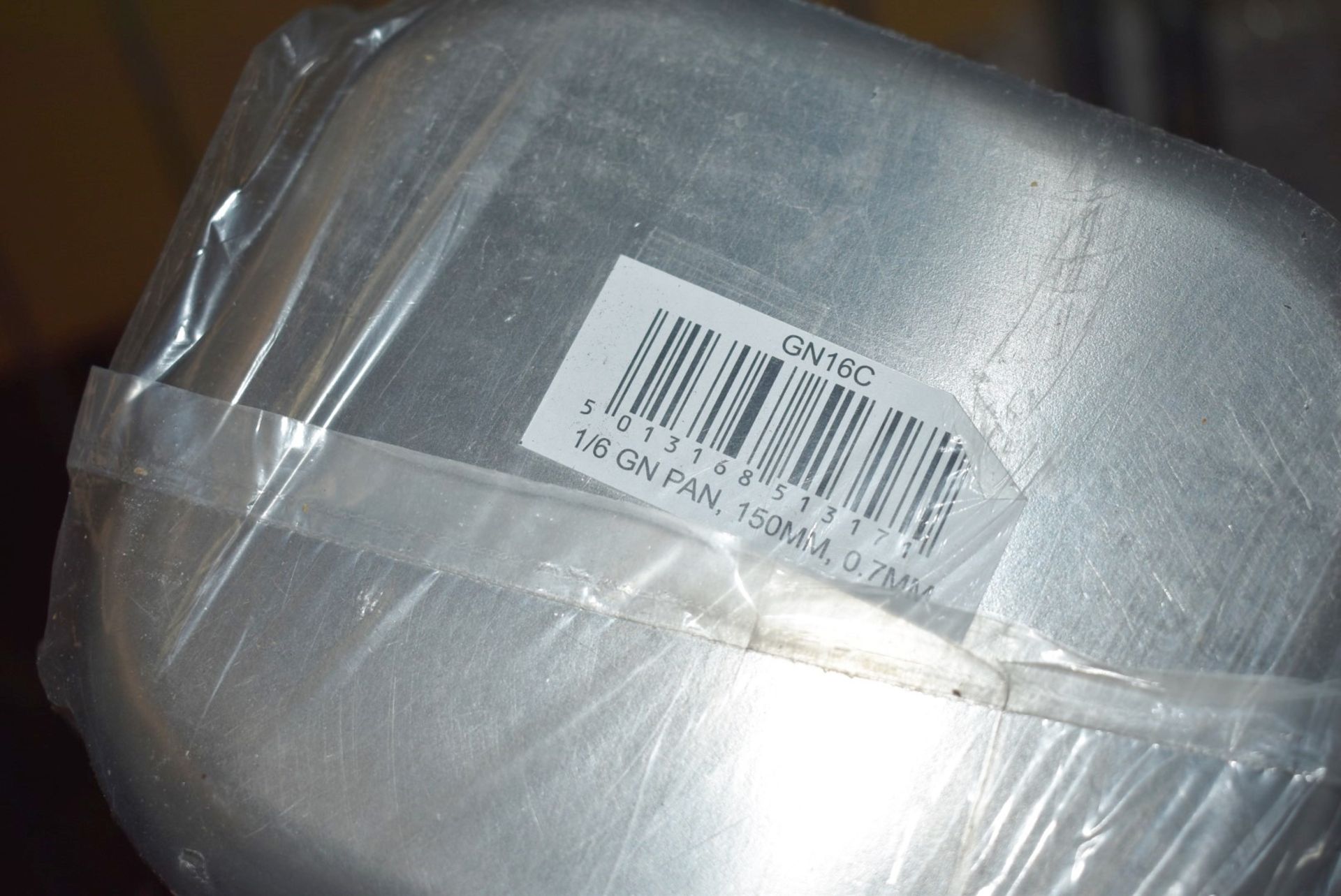 43 x Stainless Steel Gastro Pans - New in Boxes - 1/6 GN PAN, 150mm, 0.7mm - CL011 - Ref: GCA - Image 6 of 8